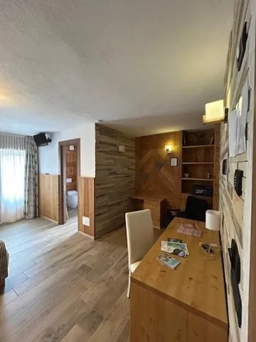Edelweiss Hotel Champoluc