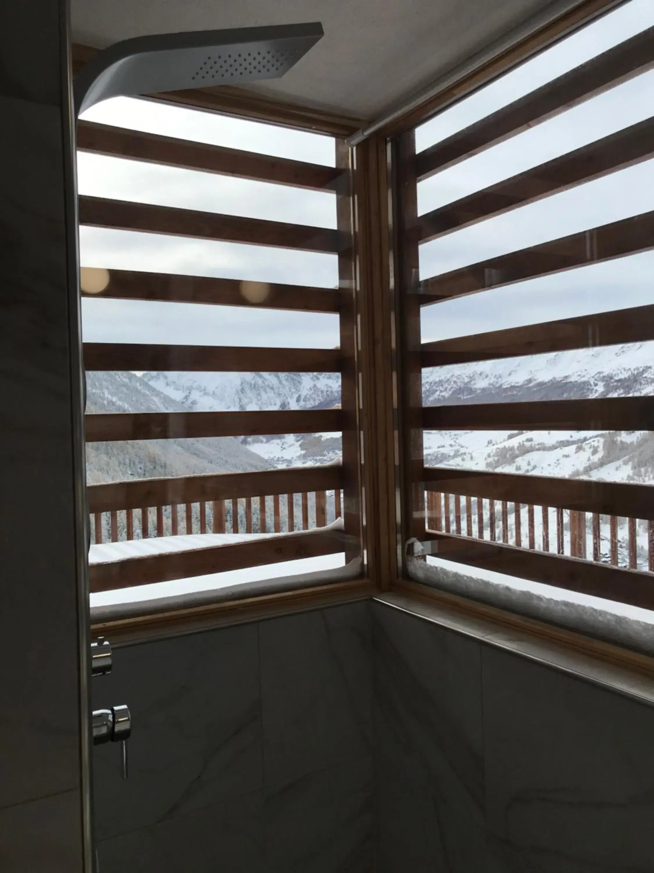 Triple Room with Balcony in Edelweiss Hotel Champoluc Triple Room with Balcony in Edelweiss Hotel Champoluc