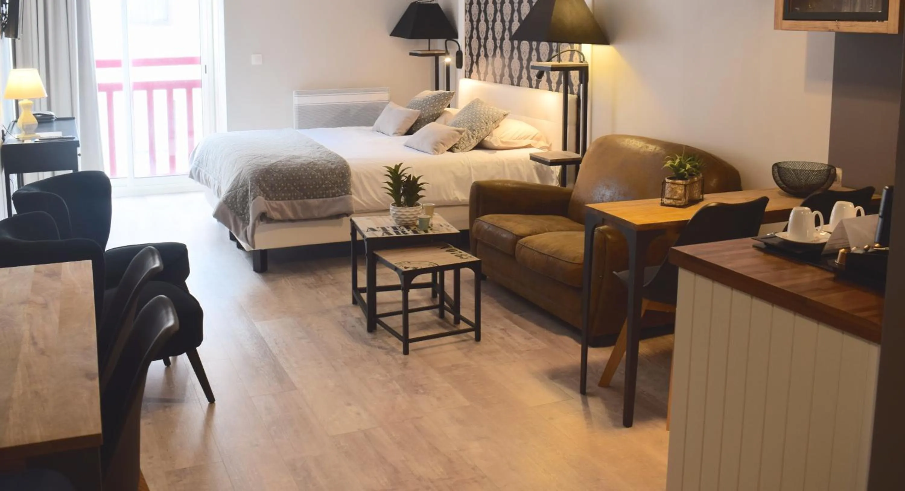 Bed in La Loggia Appart'Hôtel & Spa