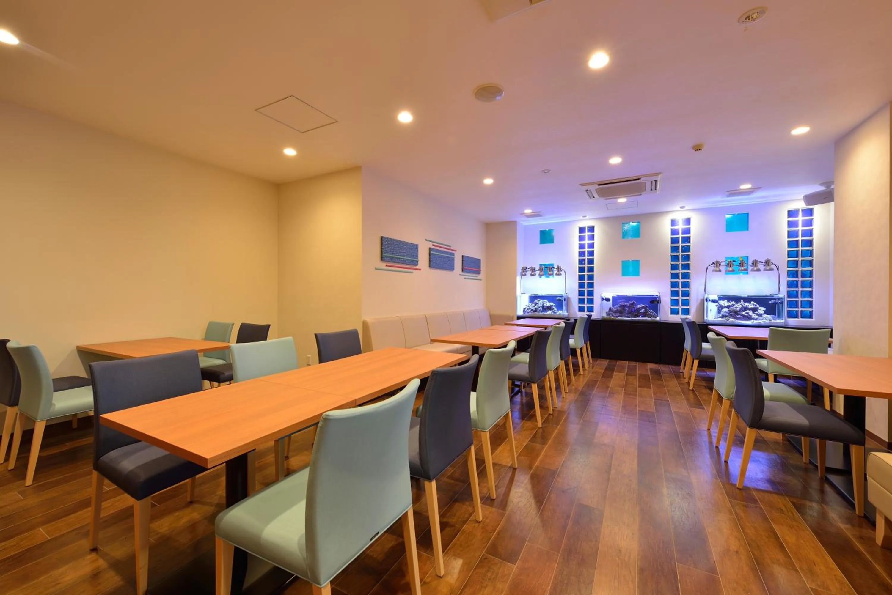 Lounge or bar in Community & Spa Naha Central Hotel