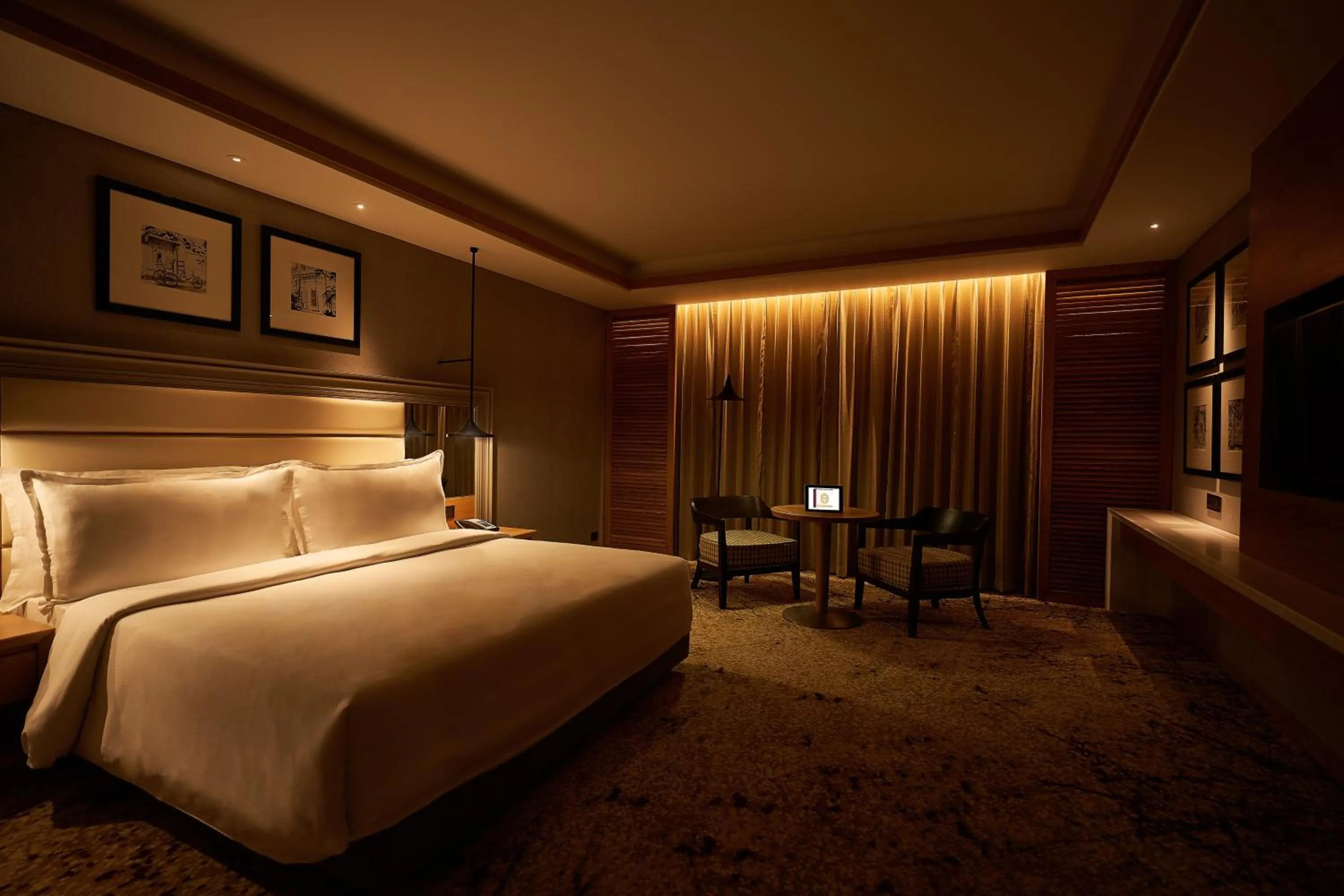 Bed in The Residency Towers Puducherry