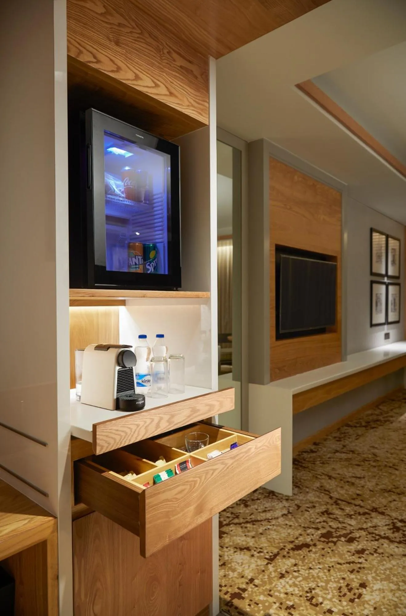 Food and drinks in The Residency Towers Puducherry