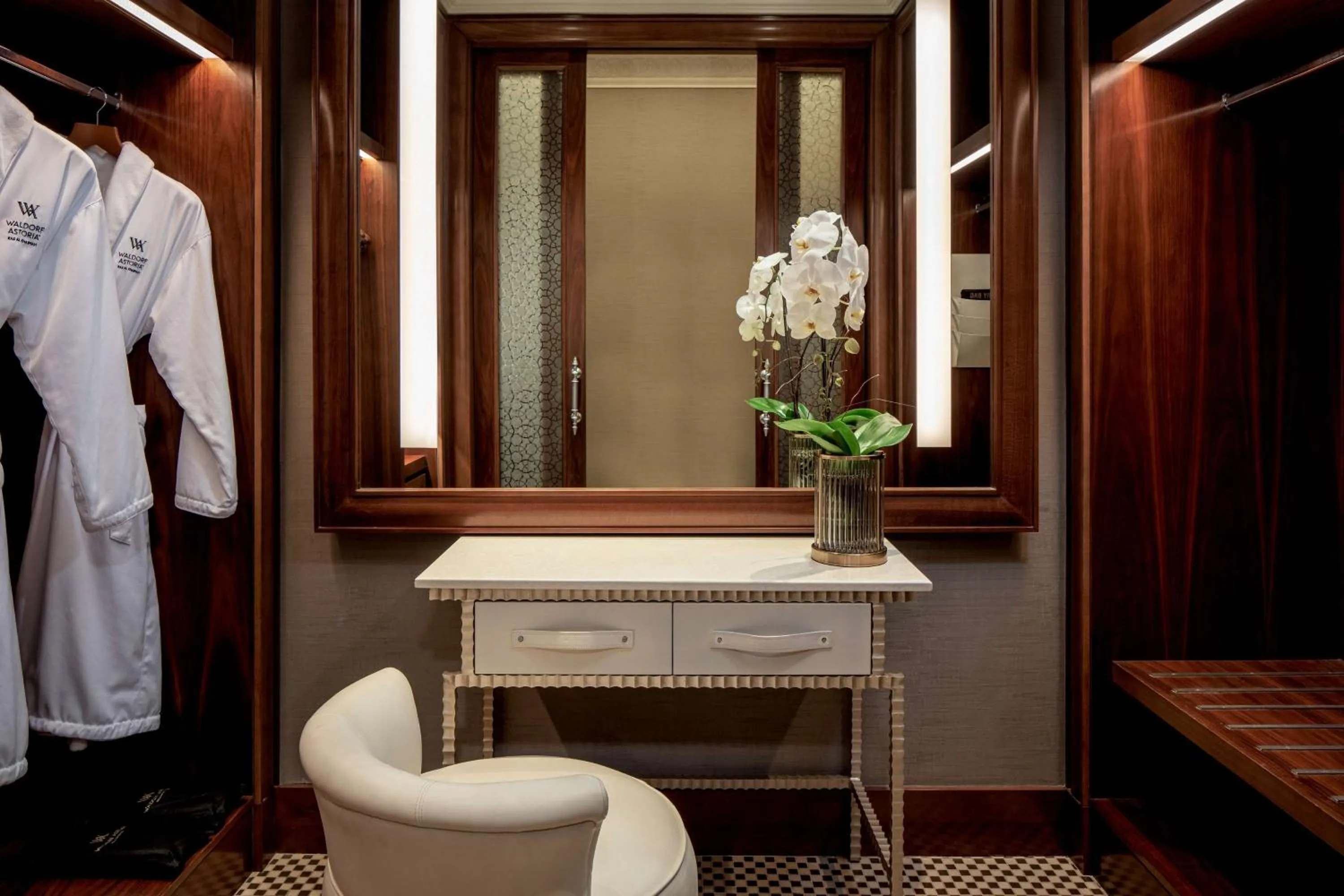 Photo of the whole room in Waldorf Astoria Ras Al Khaimah