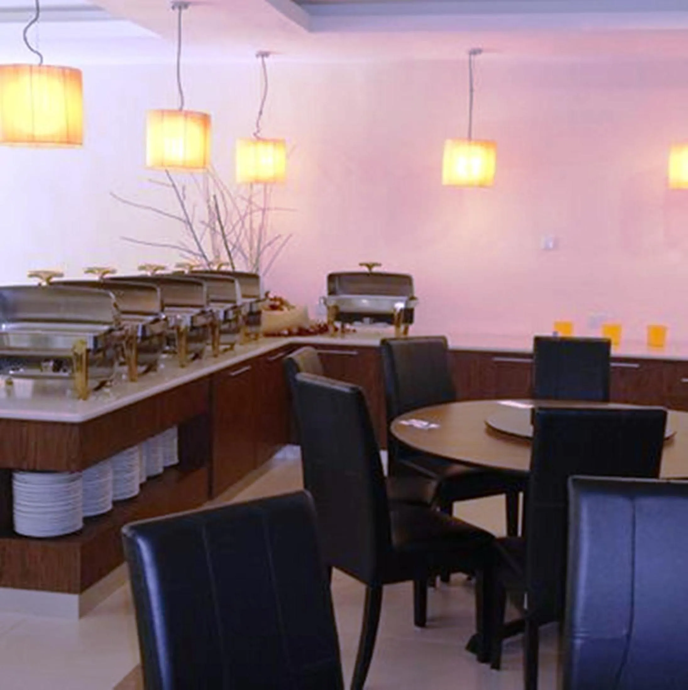 Restaurant/places to eat in Puteri Bay Hotel