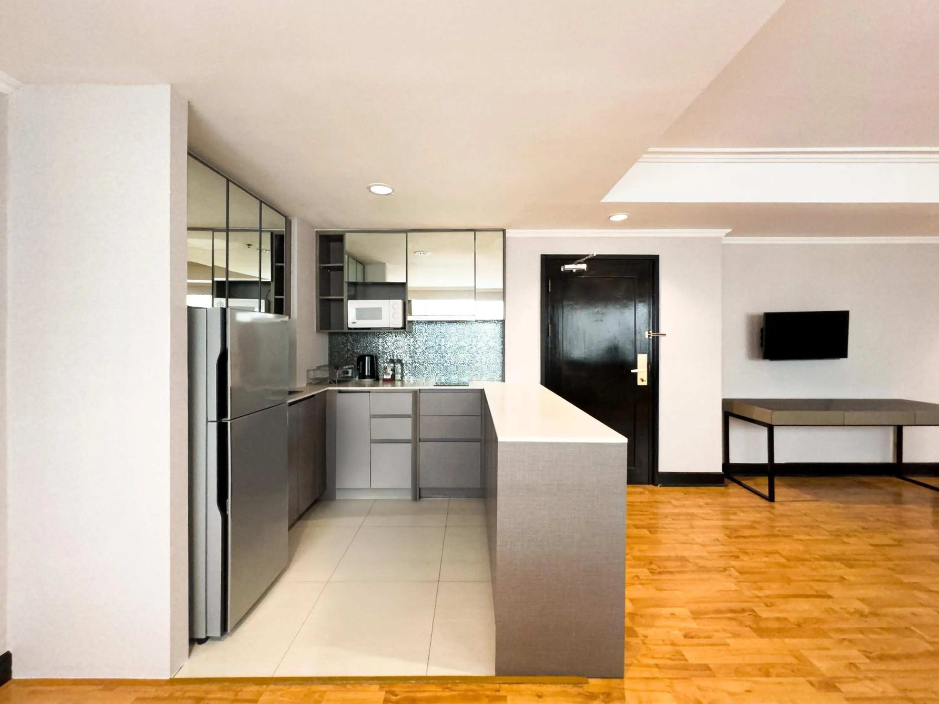 kitchen in Rembrandt Residences Bangkok