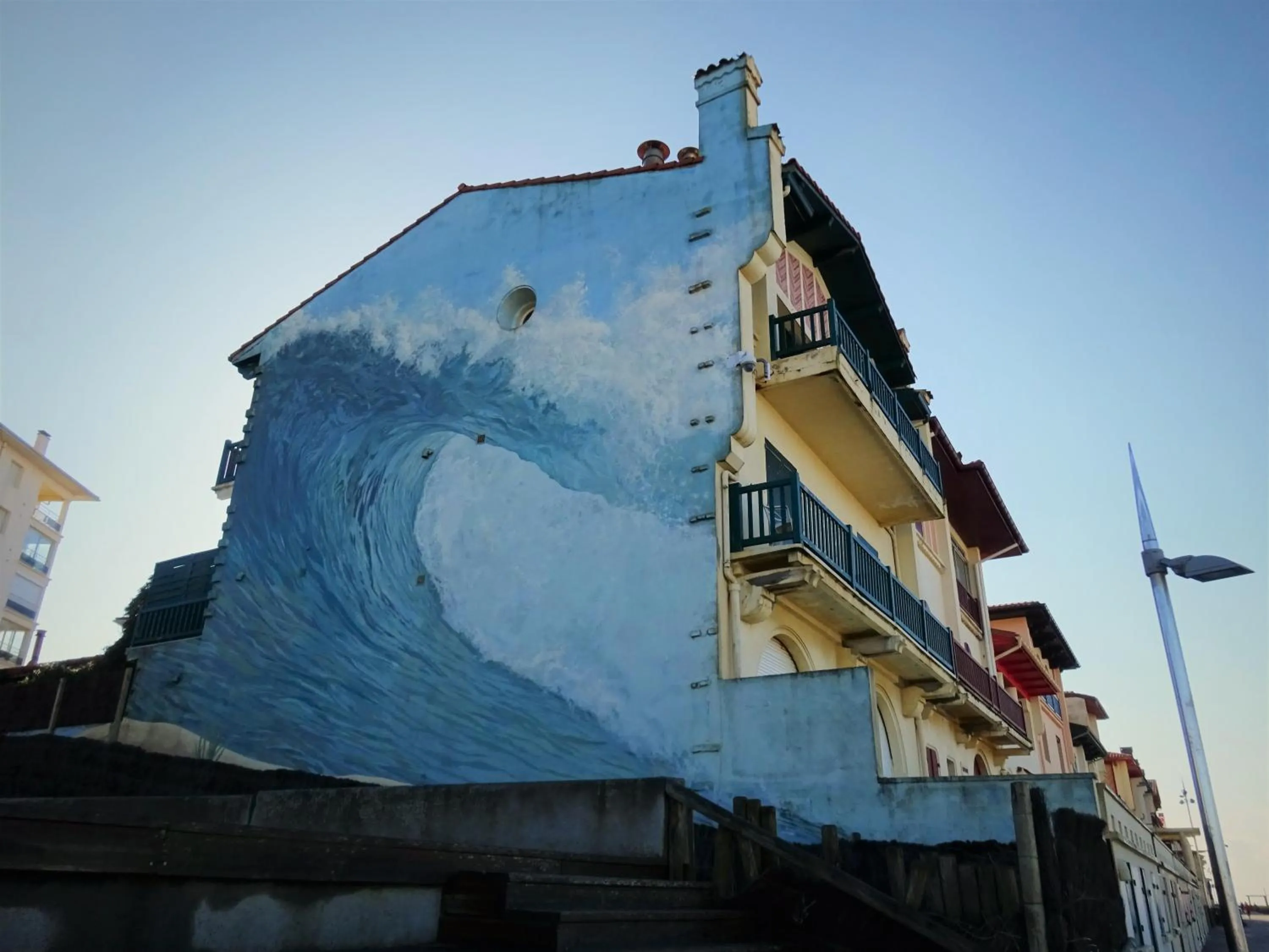 Nearby landmark in Hotel Le Pavillon Bleu