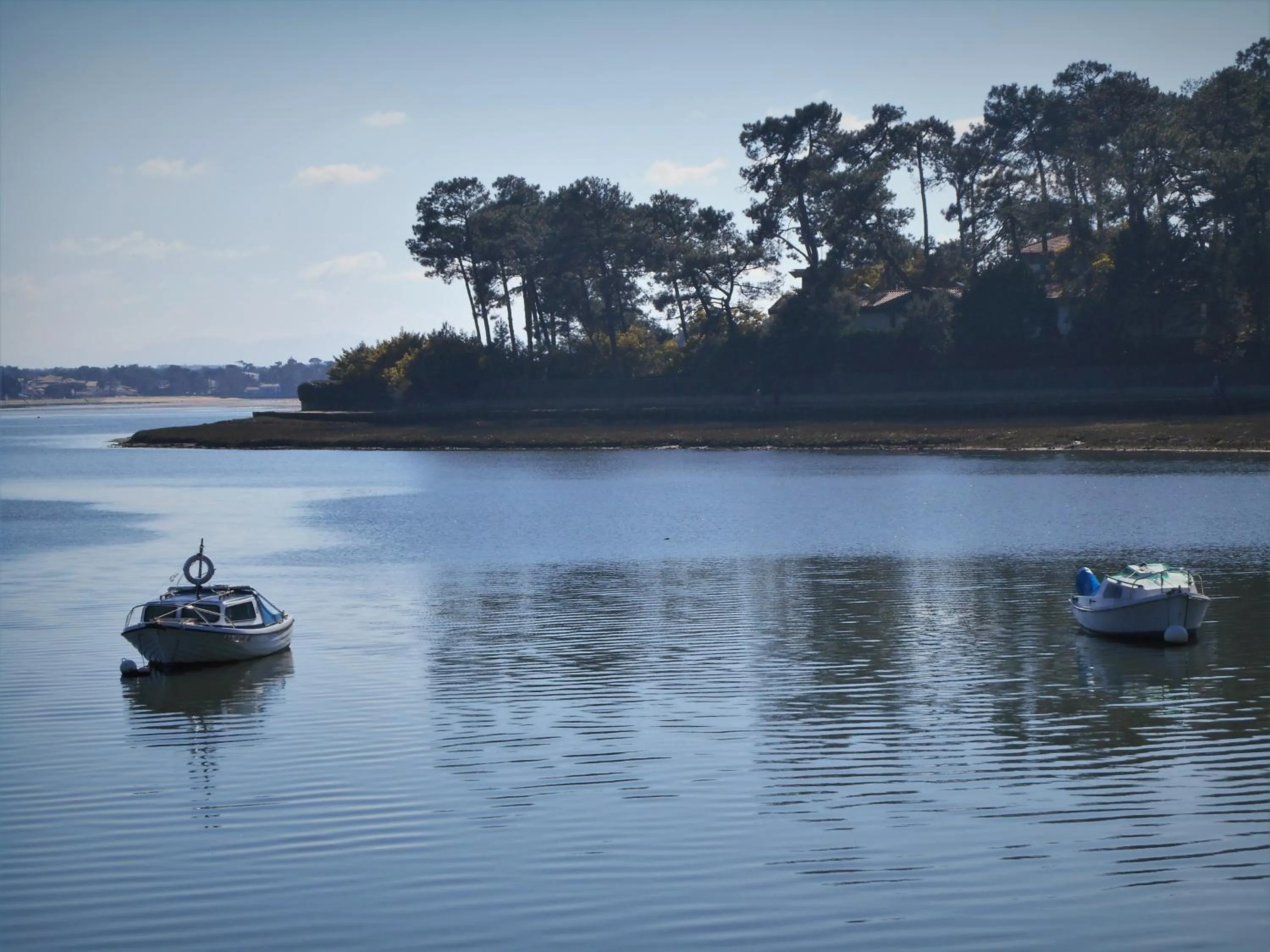 Lake view in Hotel Le Pavillon Bleu