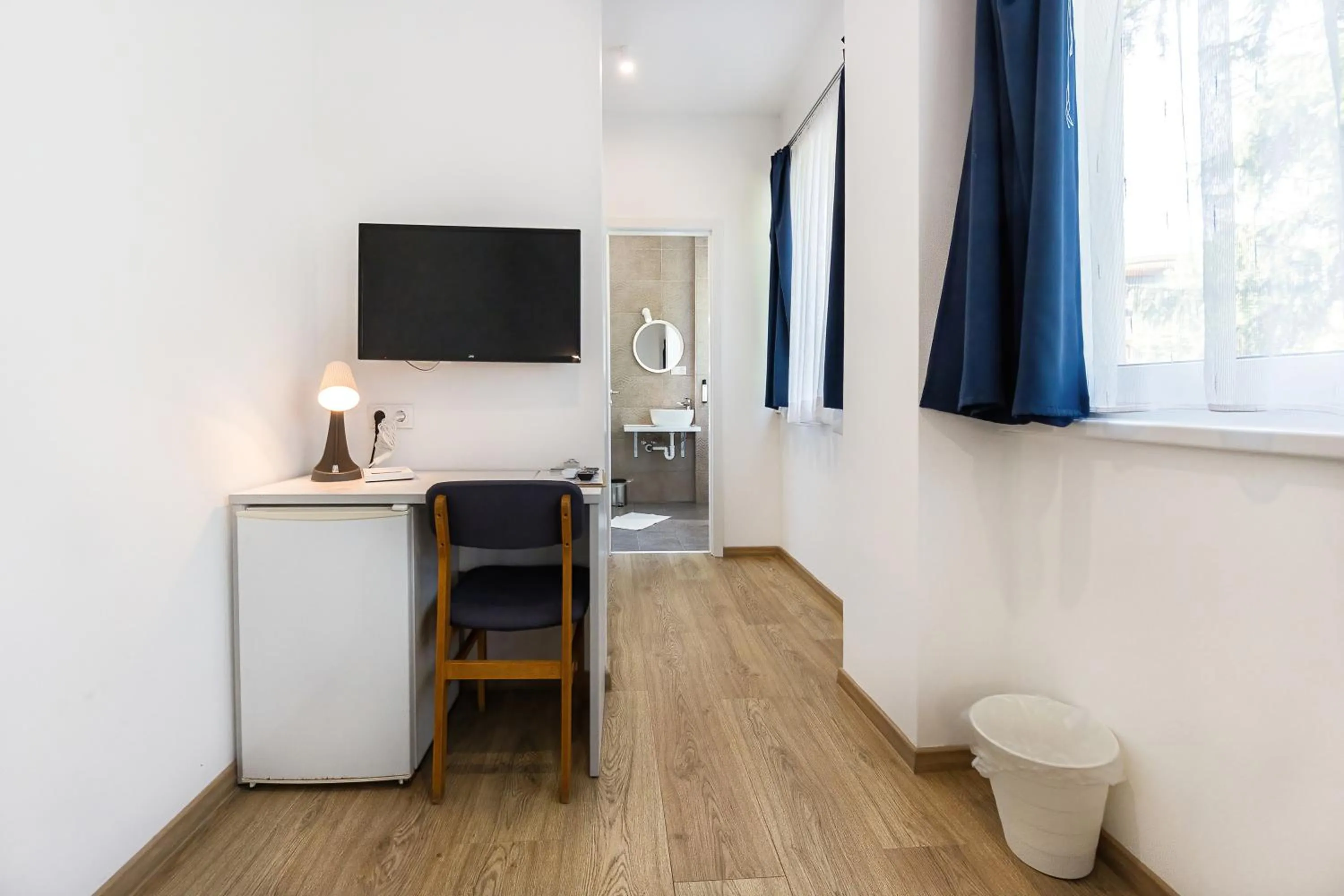 Photo of the whole room in PLAGE-ON Panzió