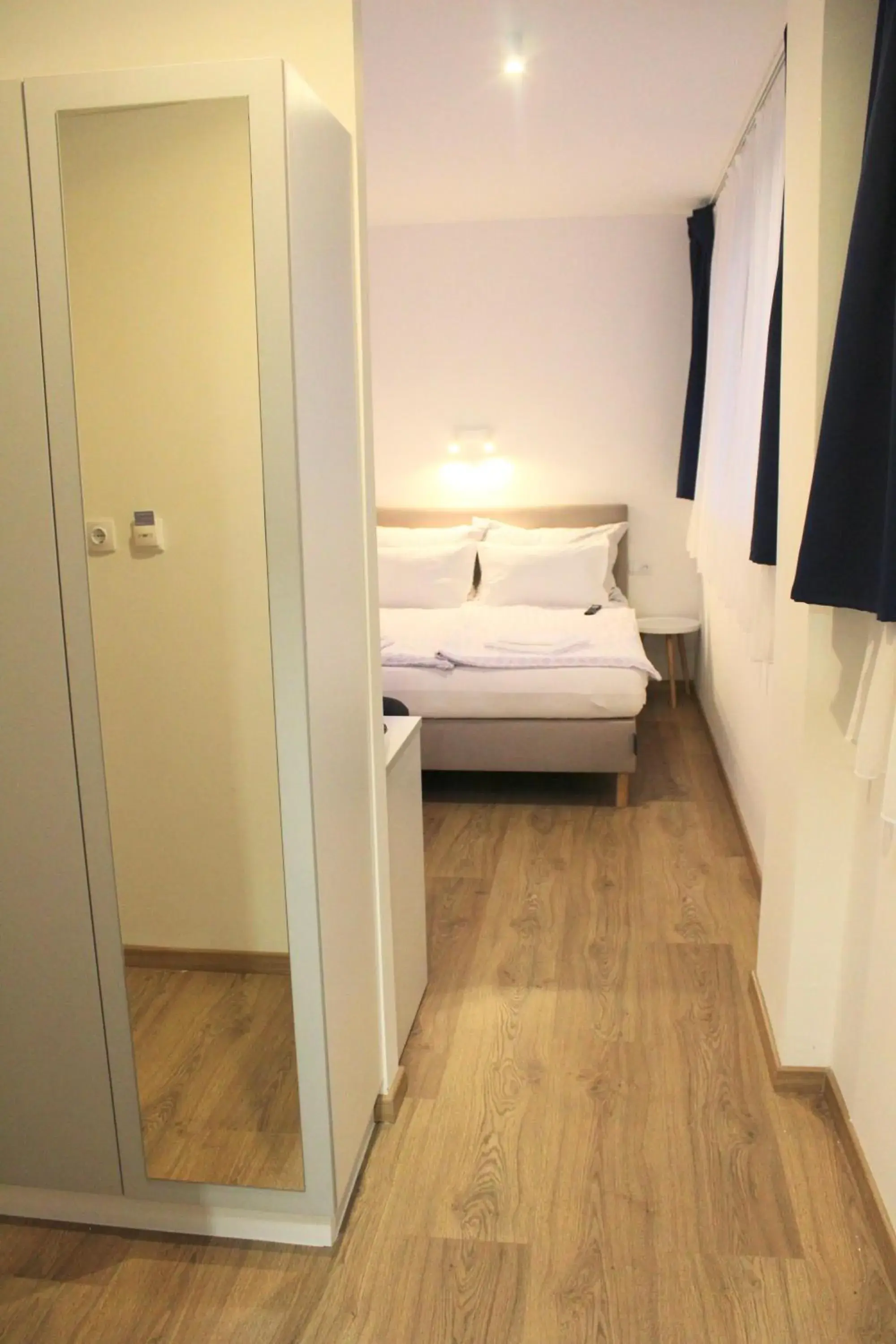 Deluxe Double or Twin Room - single occupancy in PLAGE-ON Panzió Deluxe Double or Twin Room - single occupancy in PLAGE-ON Panzió