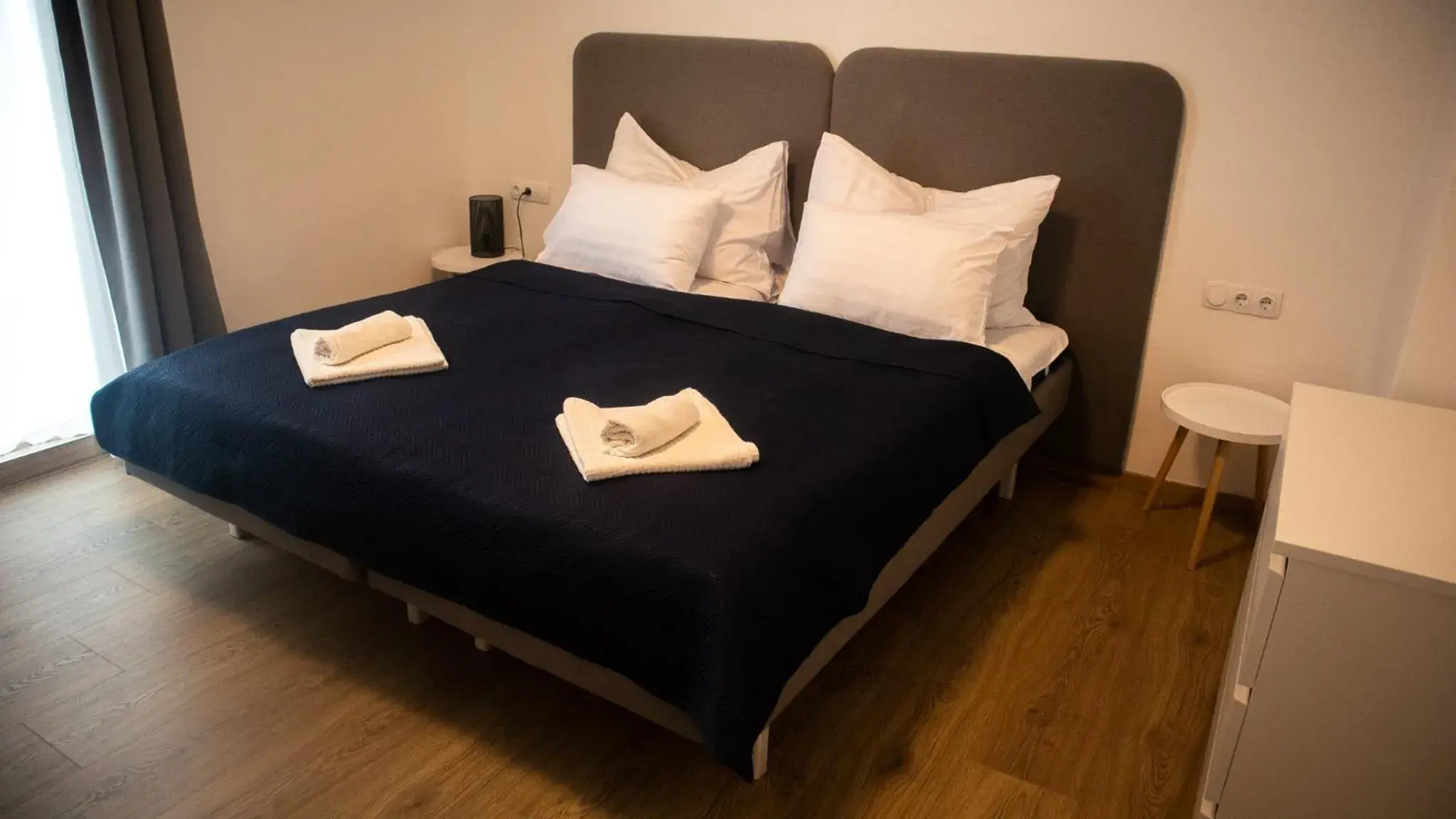 Deluxe Suite with Sea View in PLAGE-ON Panzió Deluxe Suite with Sea View in PLAGE-ON Panzió