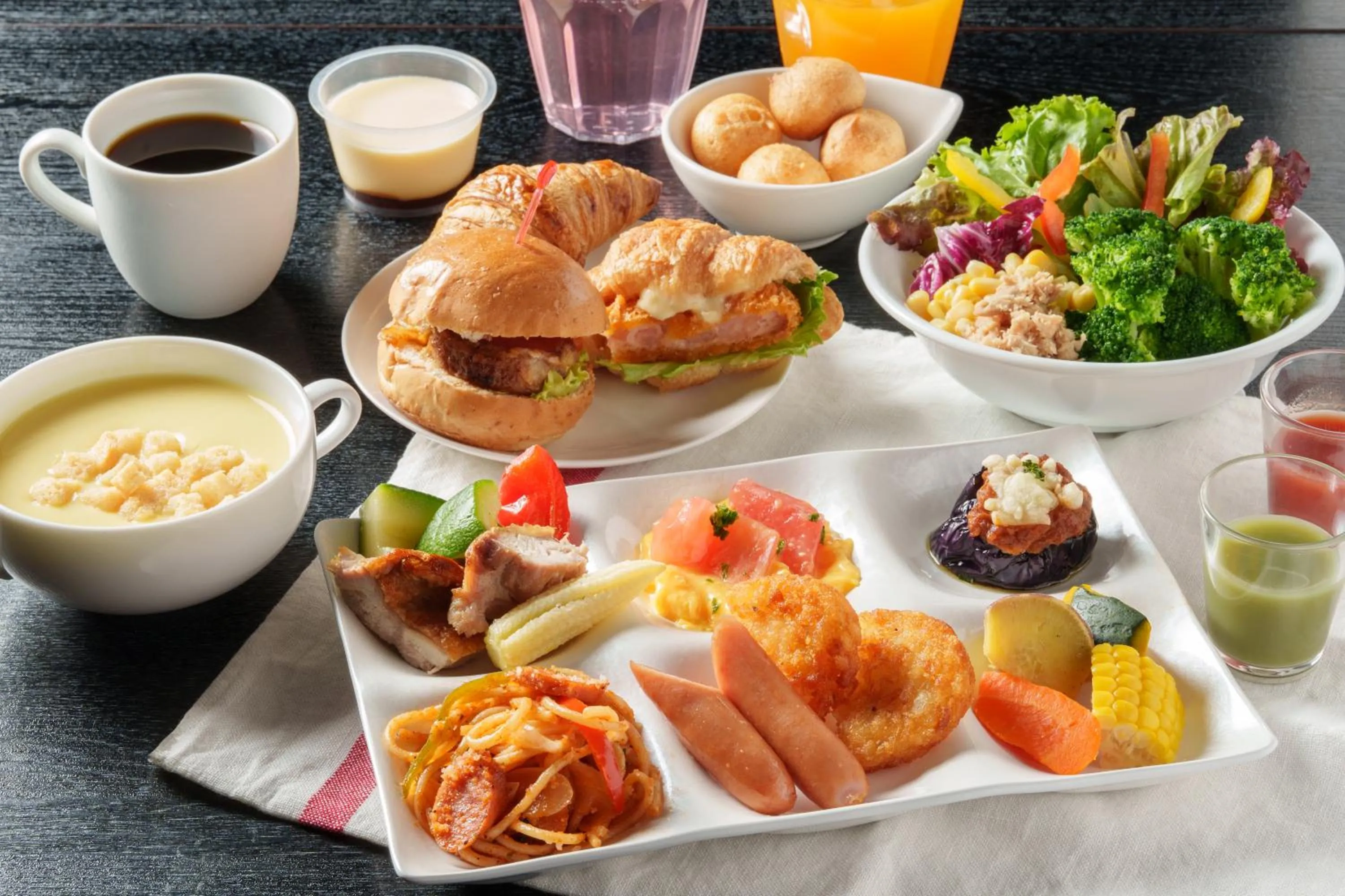 Buffet breakfast in Hotel Vista Kumamoto Airport