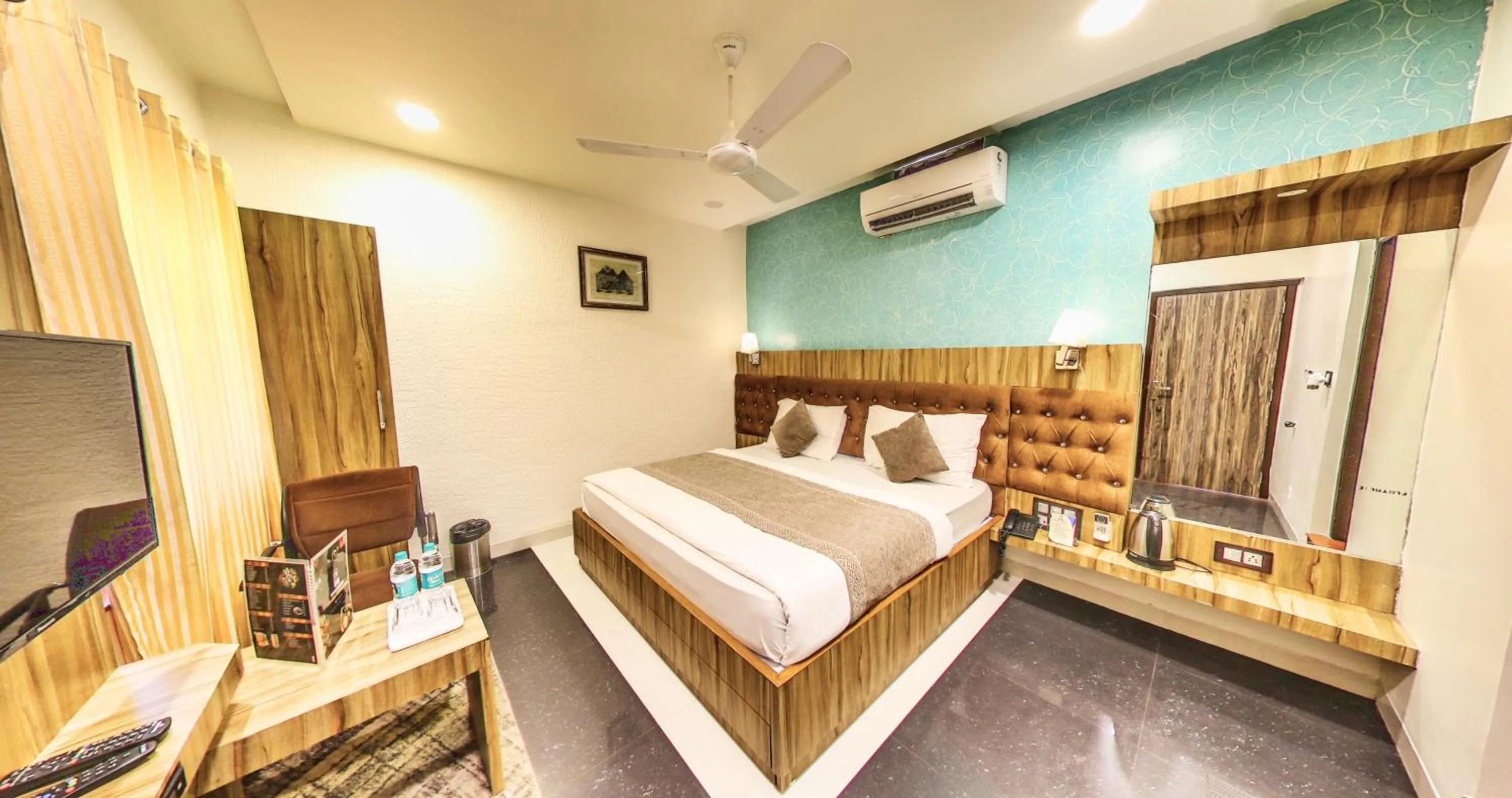 Bedroom, Bed in Hari Niwas - A Boutique Garden Resort Mount Abu