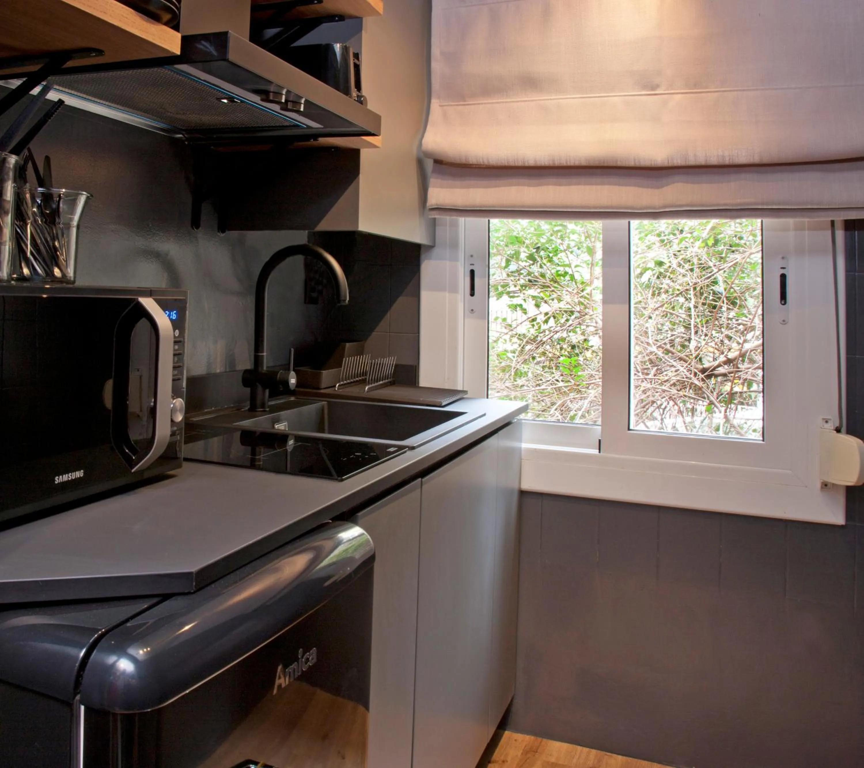 Kitchen or kitchenette in Isabella's House