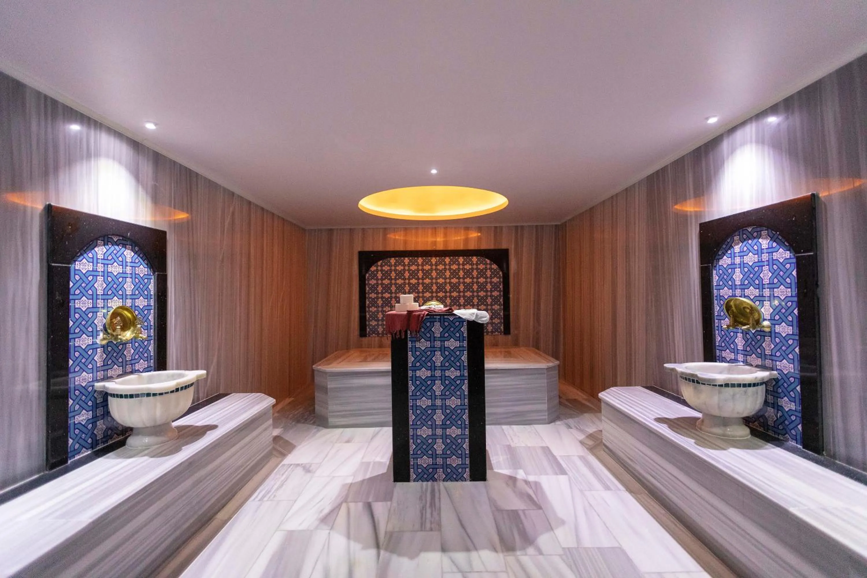 Spa and wellness centre/facilities in World Point Hotel Besyol