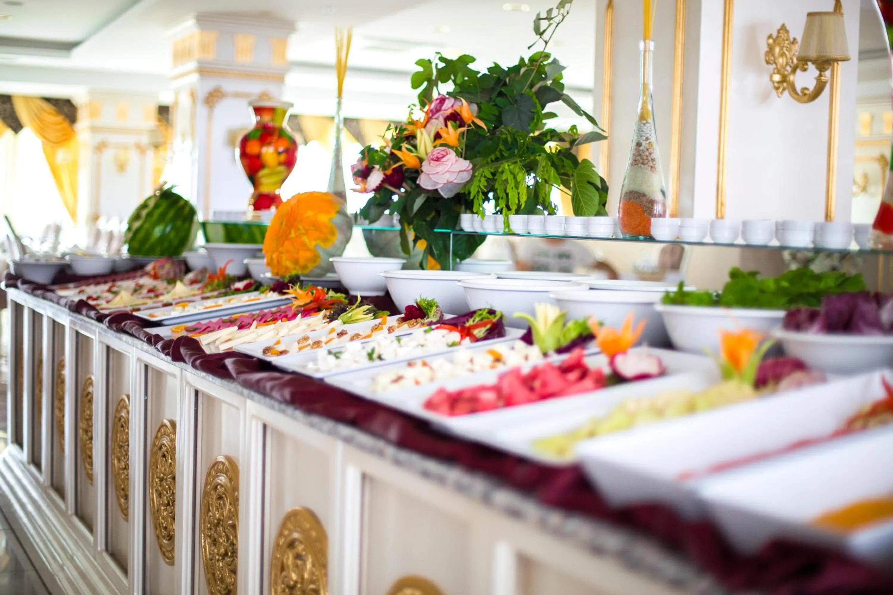 Buffet breakfast in World Point Hotel Besyol