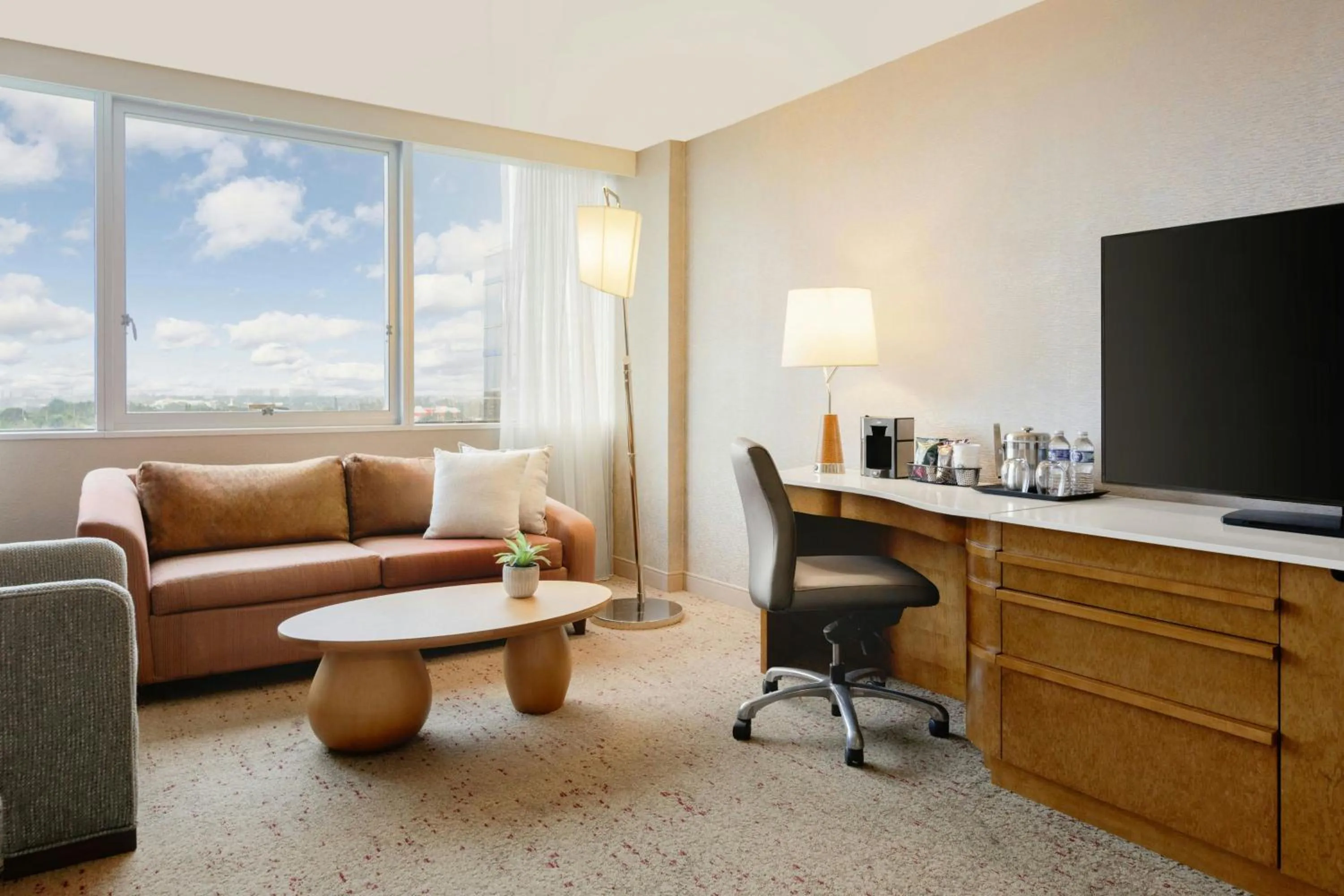 Photo of the whole room in The Westin Fort Lauderdale