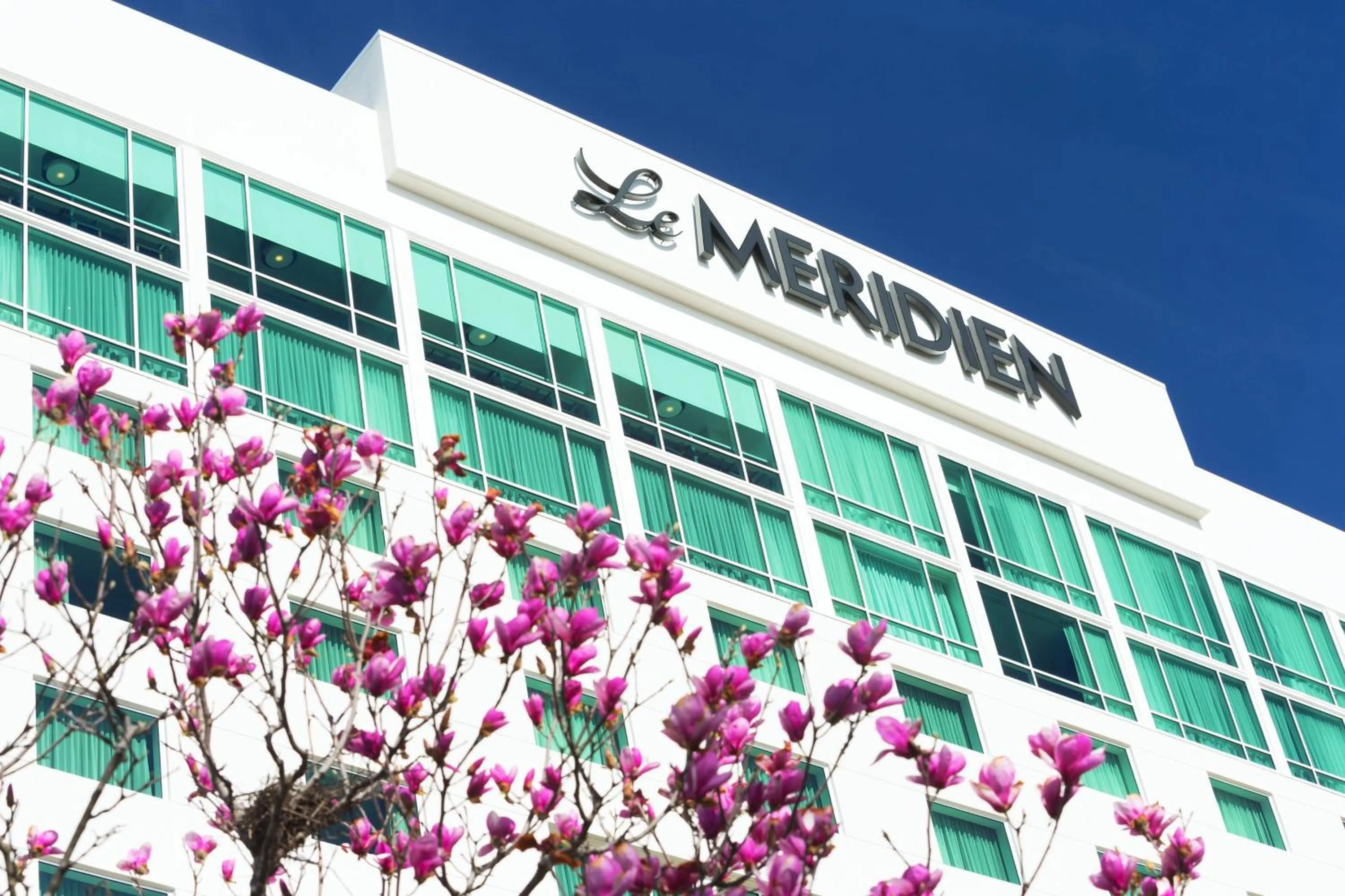 Property building in Le Meridien Atlanta Perimeter