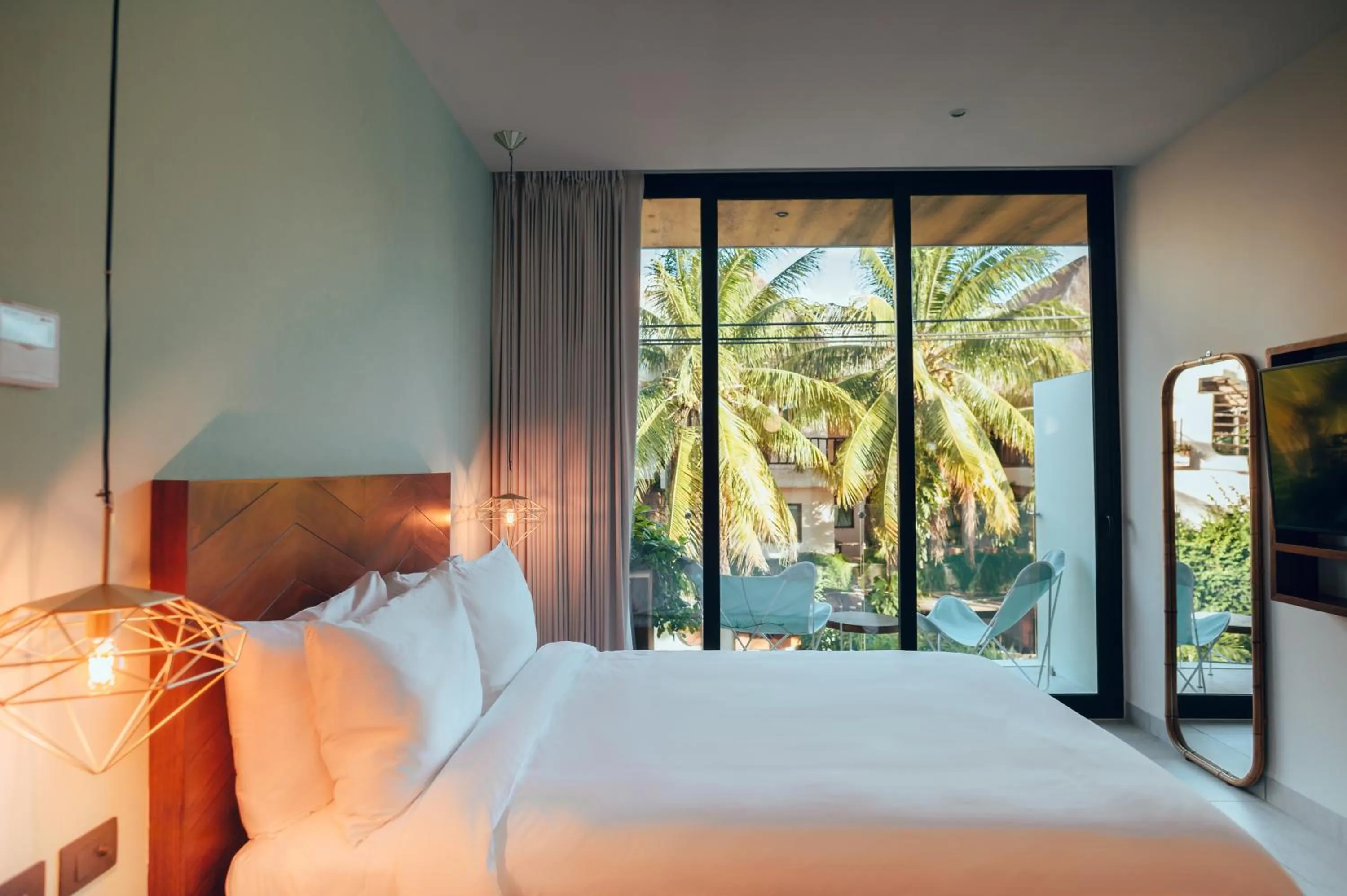 Bed in CALIXTA Hotel