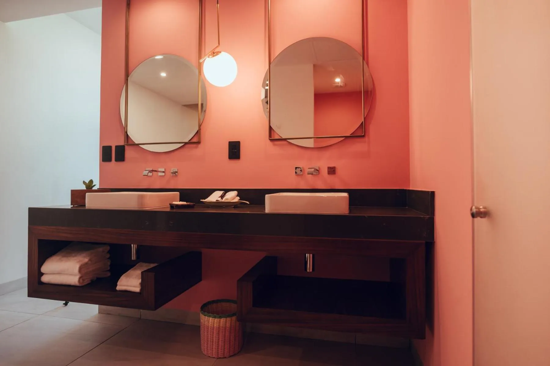 Bathroom in CALIXTA Hotel