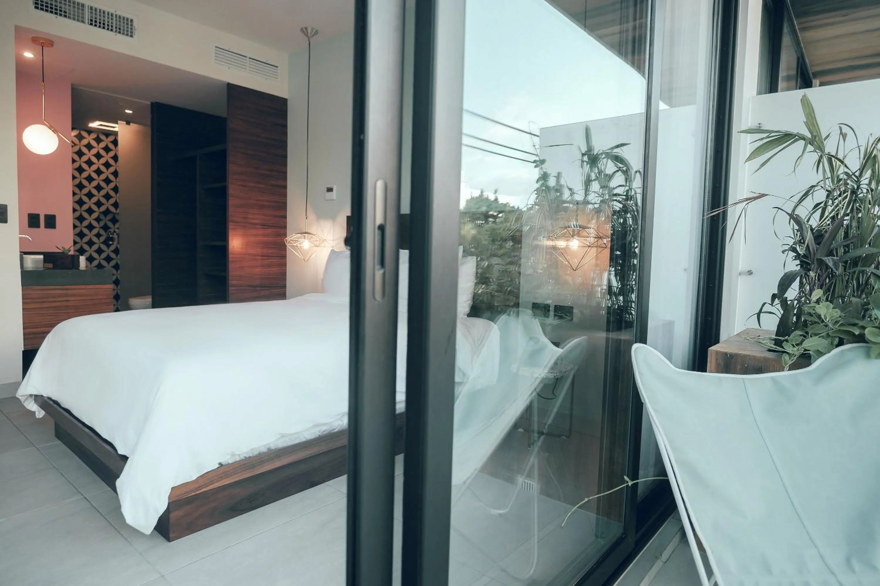 Photo of the whole room, Bed in CALIXTA Hotel