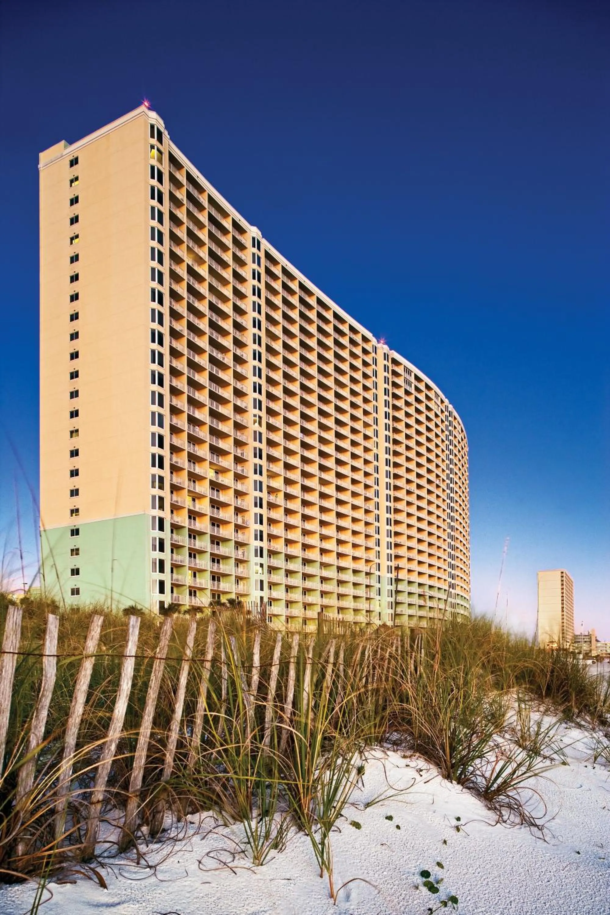 Property building in Club Wyndham Panama City Beach