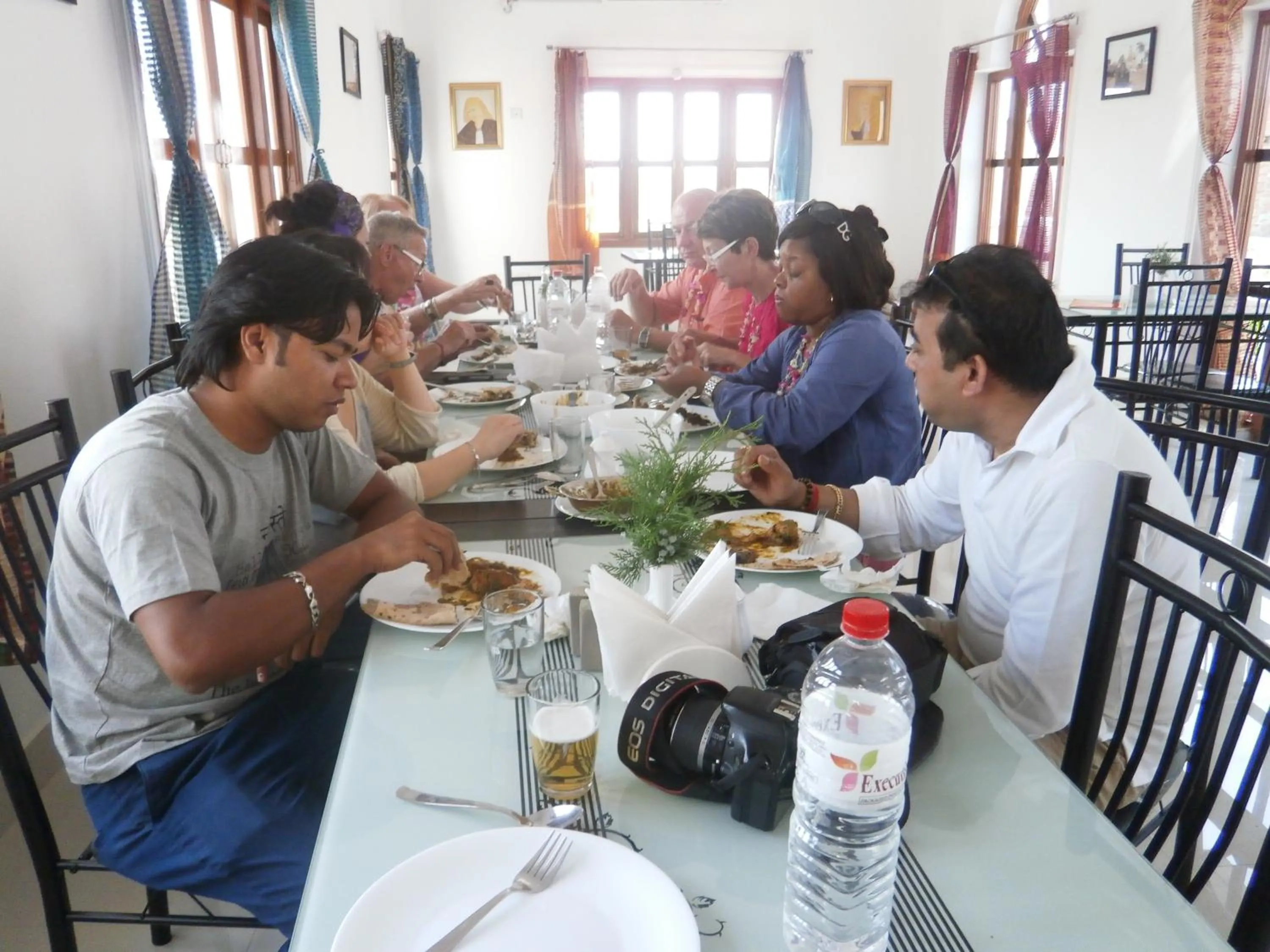 Food in Hotel isabel Palace