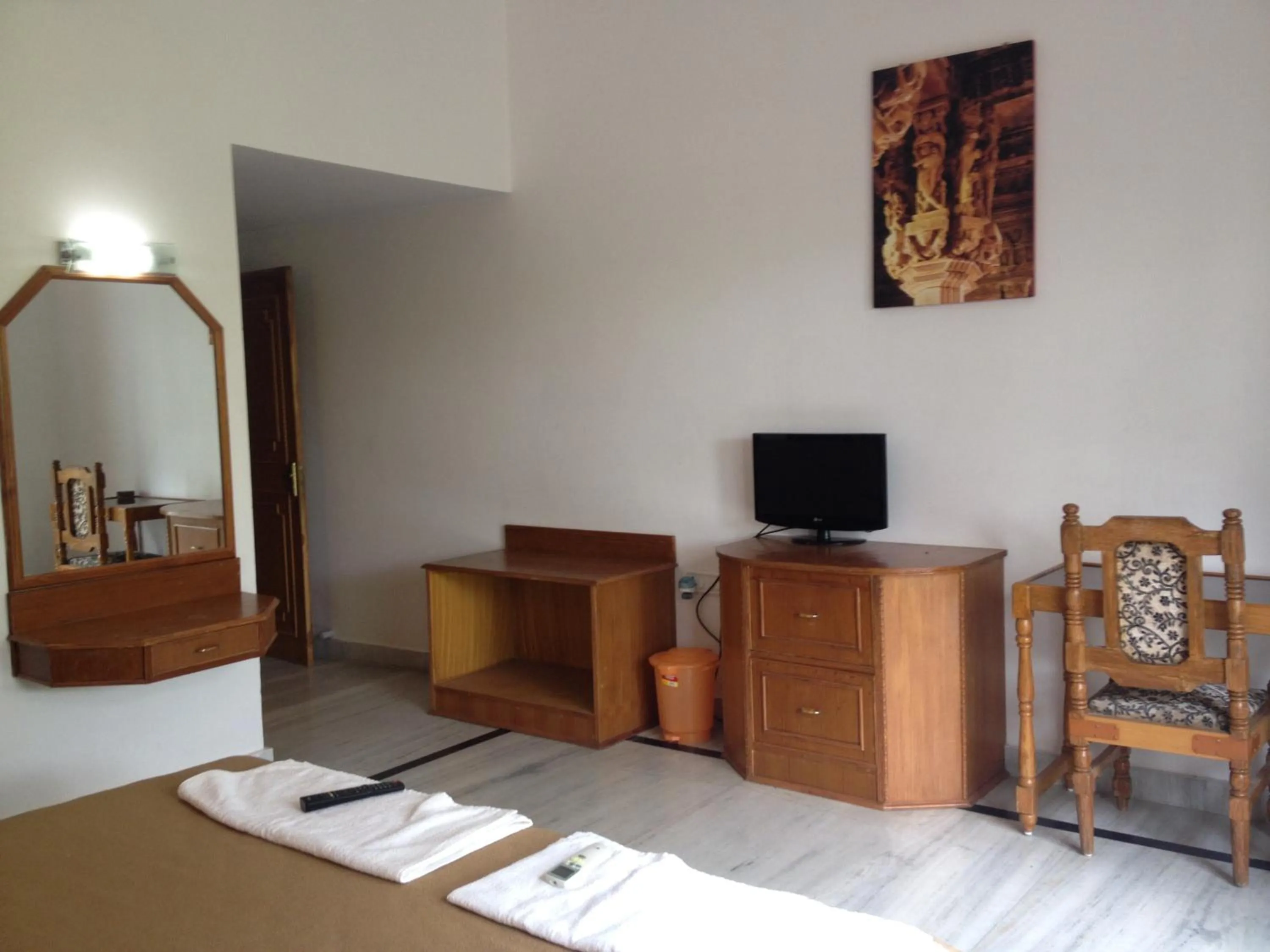 TV and multimedia, Bed in Hotel isabel Palace