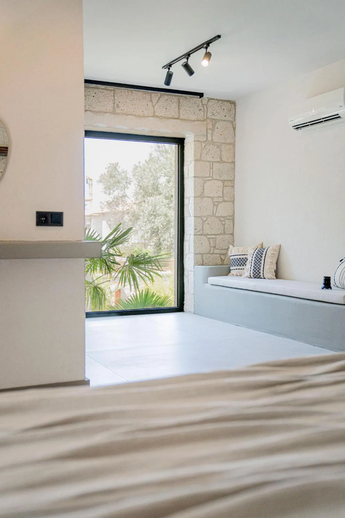 Bed in Derin Alacati