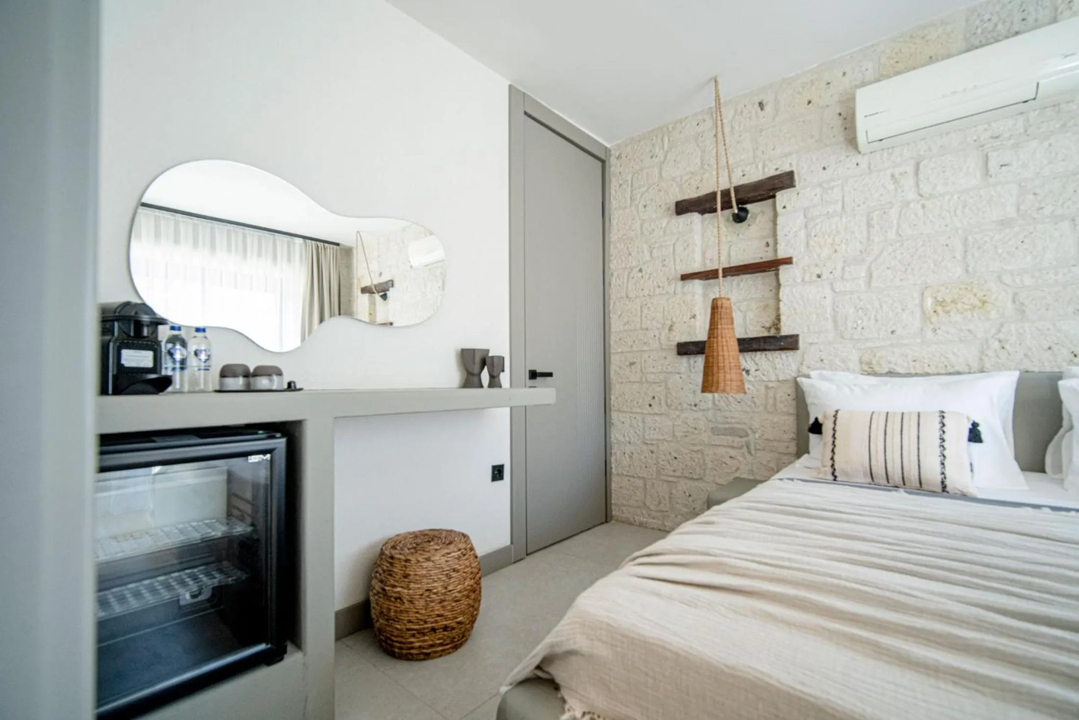 Bed in Derin Alacati