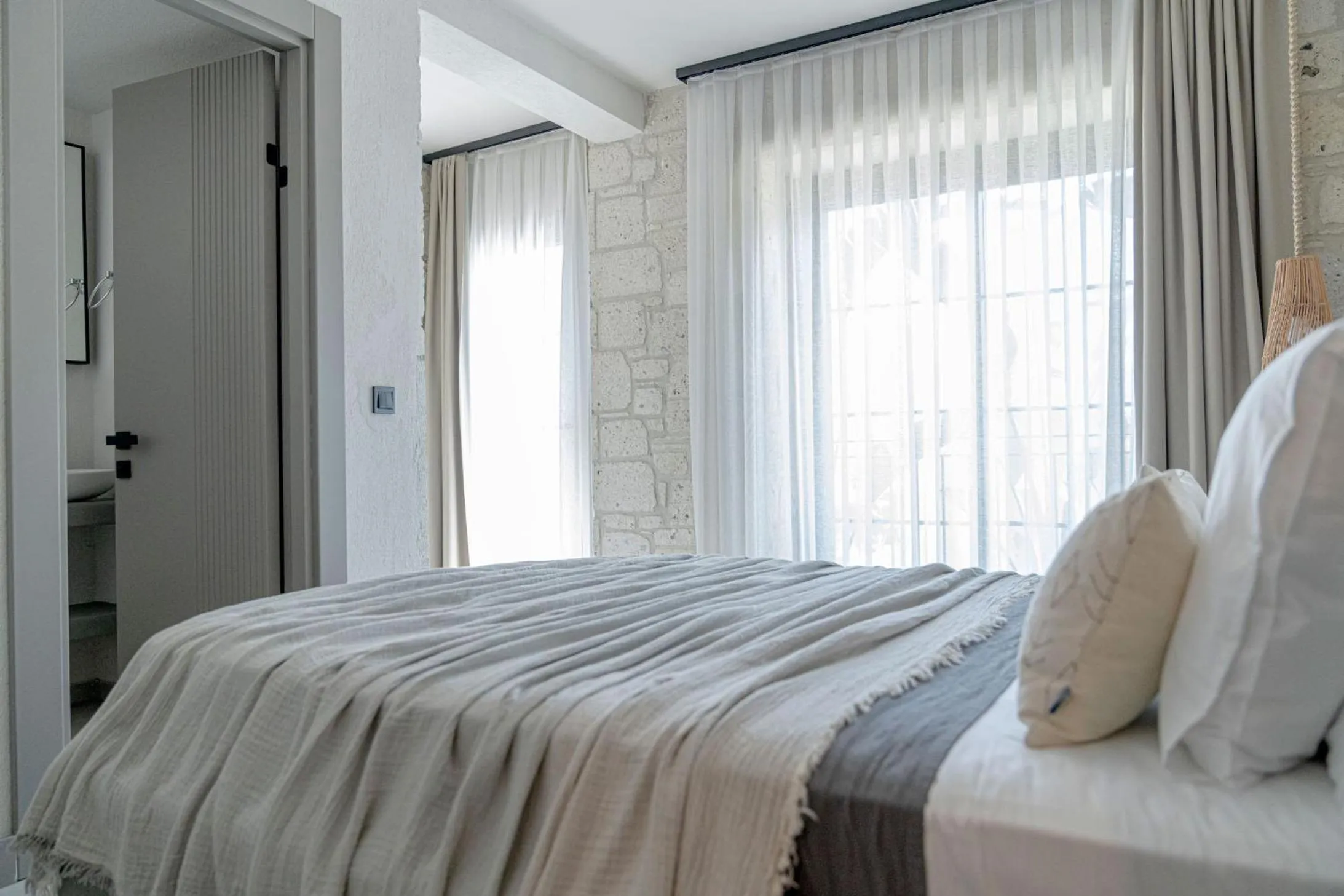 Bed in Derin Alacati