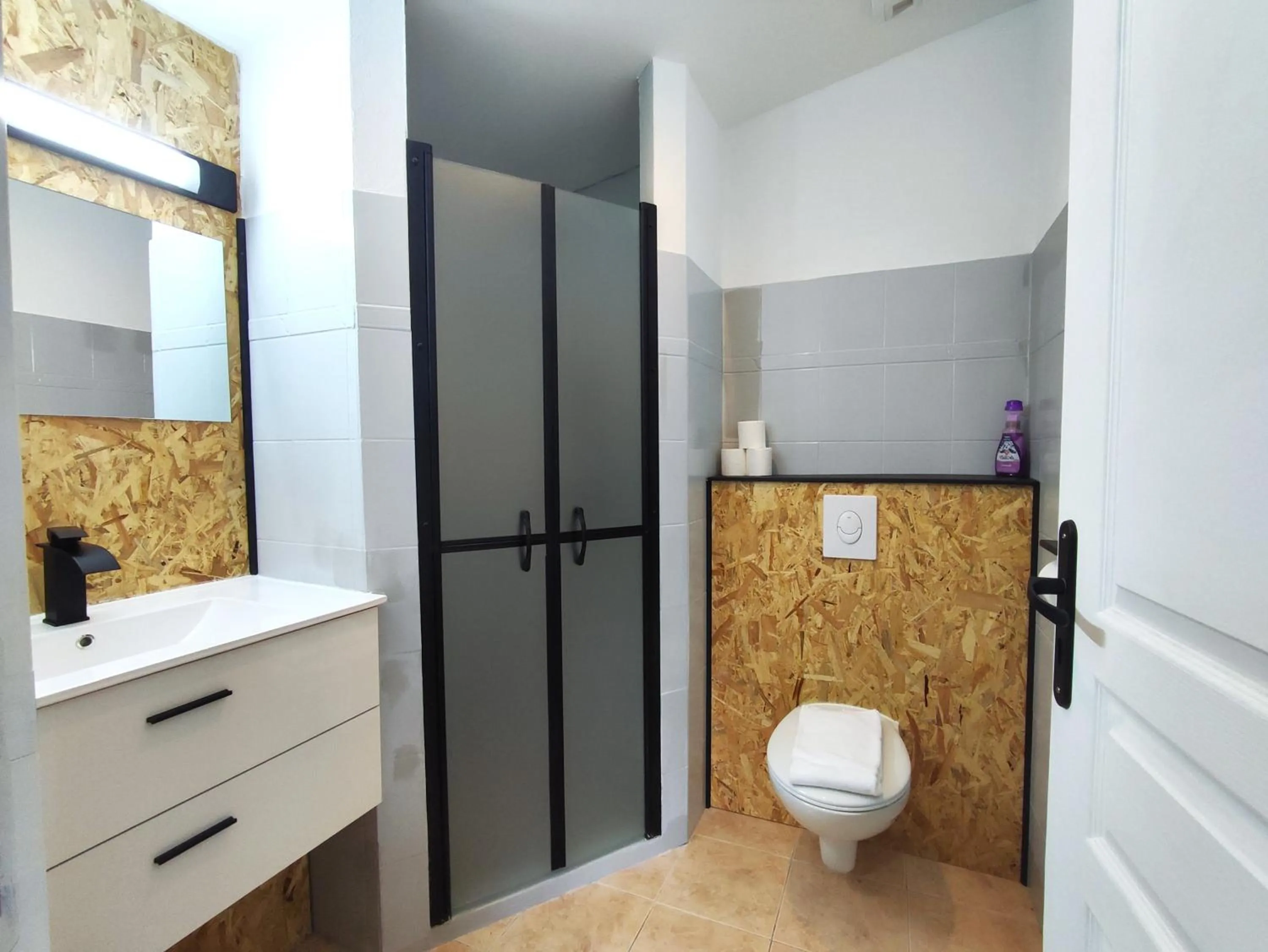 Bathroom in La Maison de Tari