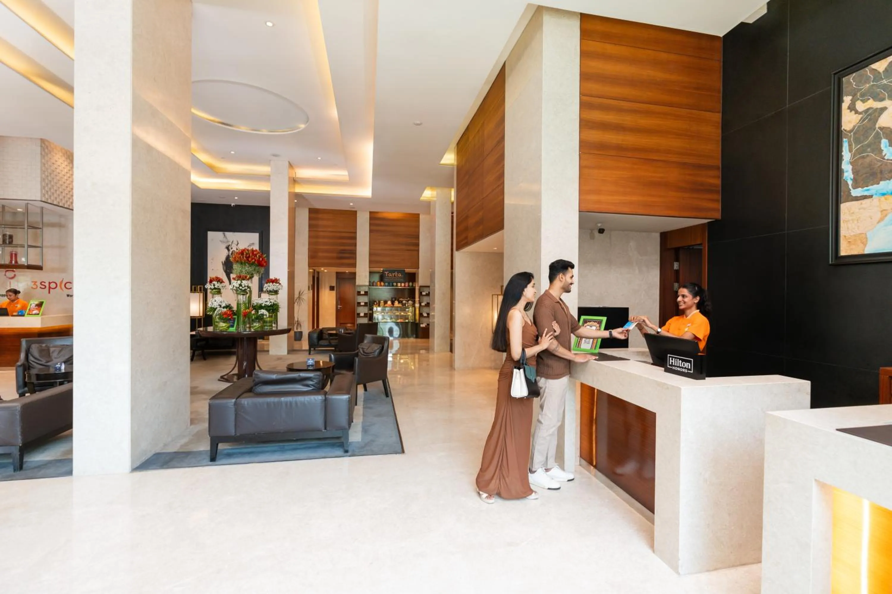 Lobby or reception in DoubleTree by Hilton-Pune Chinchwad
