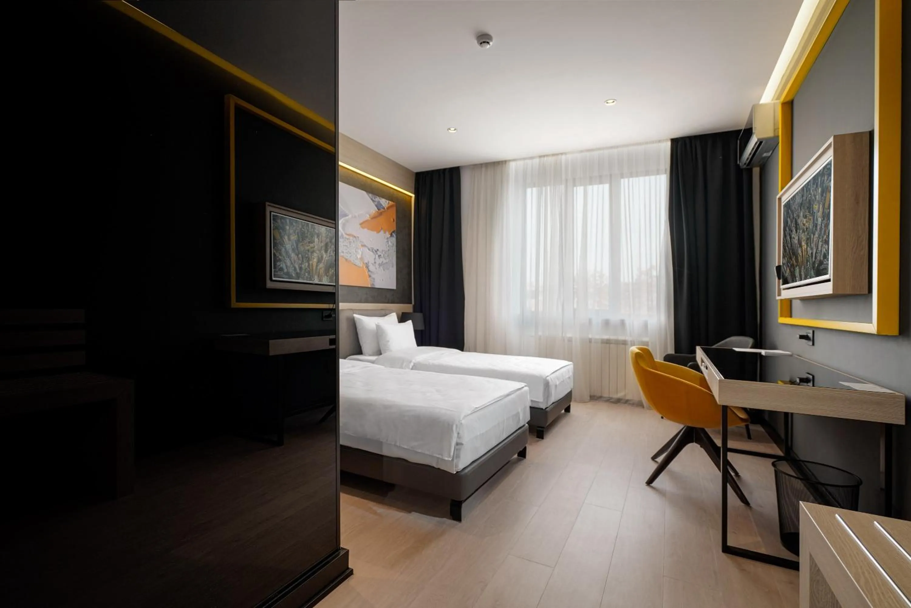 Bed in Maccani Black Luxury Suites