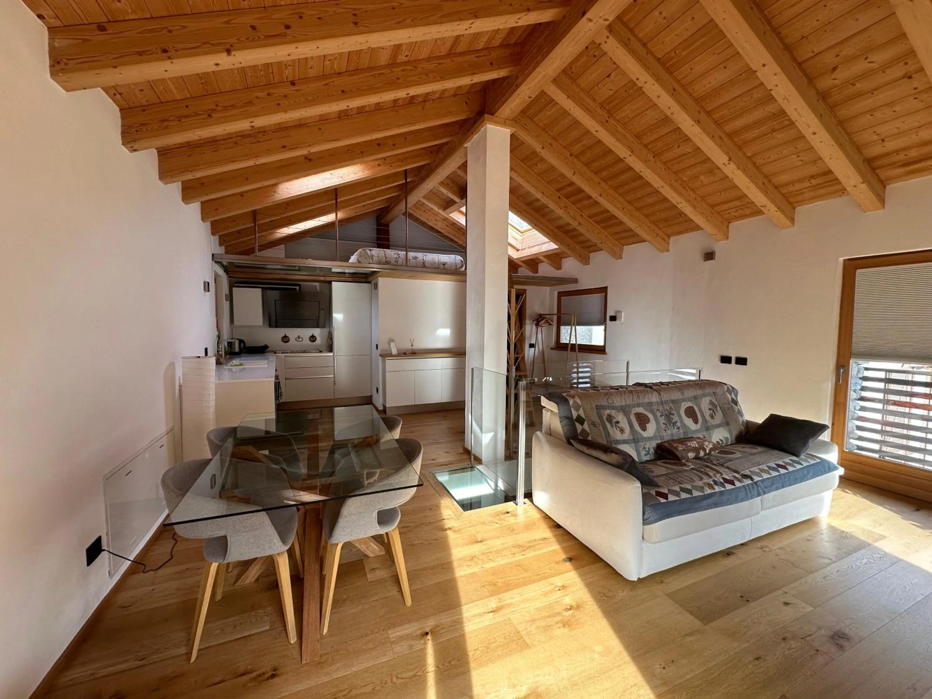 Living room, Bed in b&bTerre Aromatiche