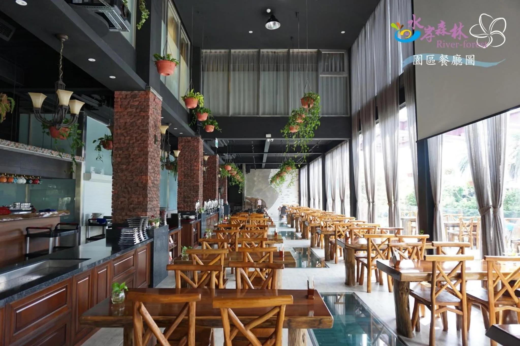 Restaurant/places to eat in River Forest Leisure Farm