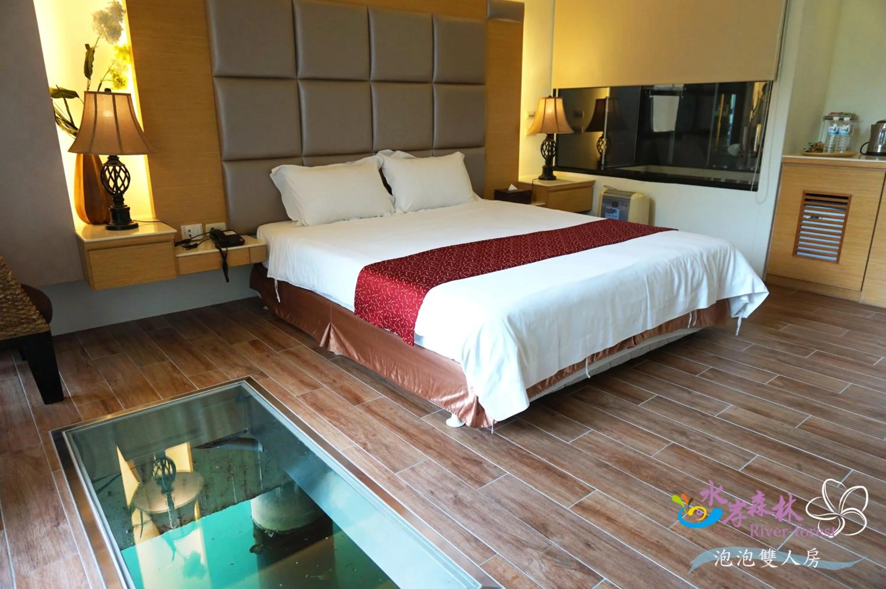 Bed in River Forest Leisure Farm