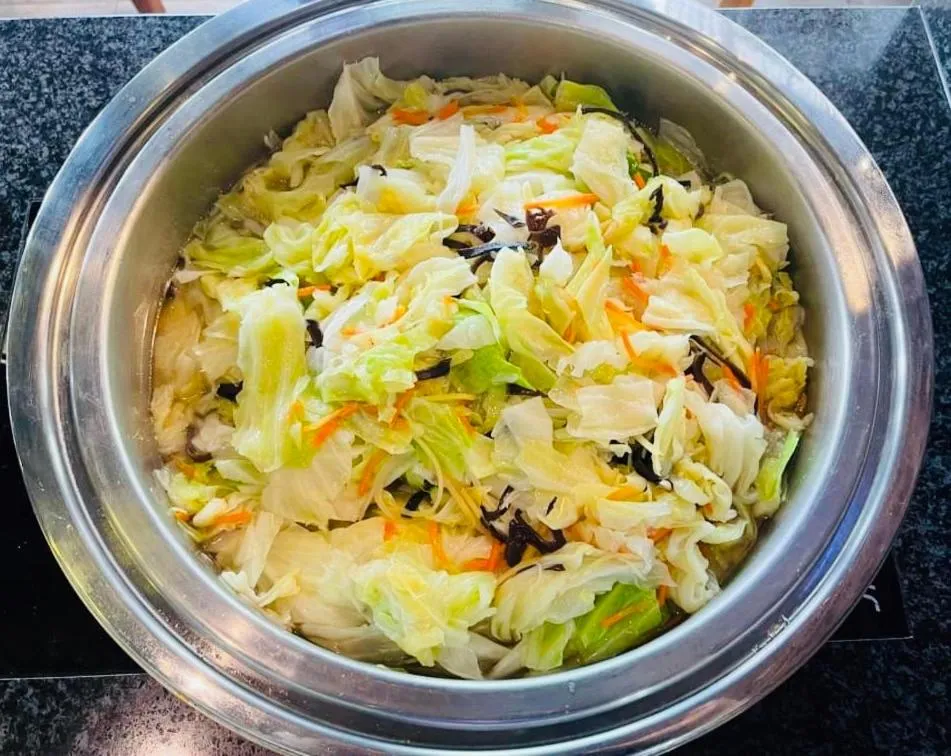 Breakfast in River Forest Leisure Farm