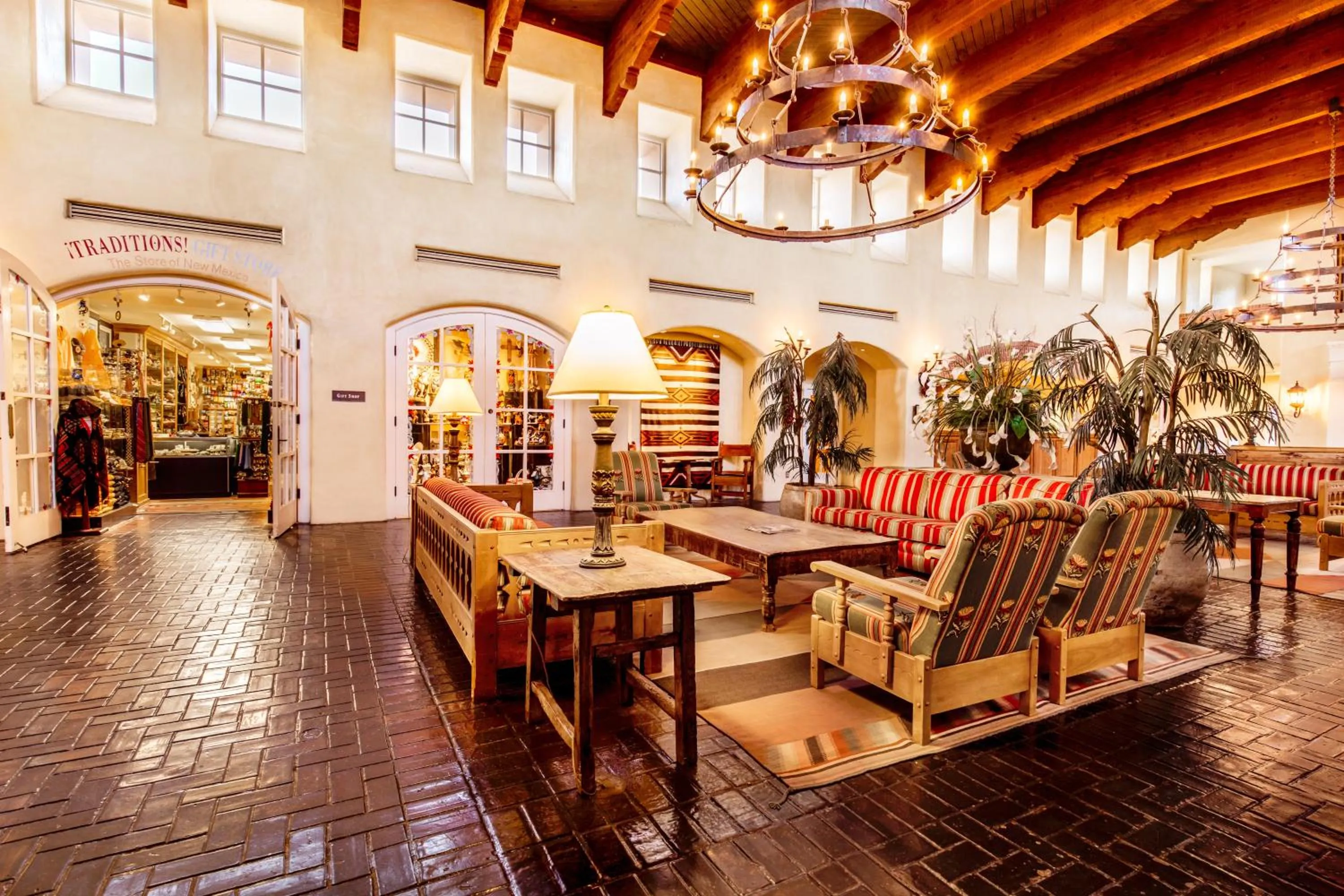 Property building in Hotel Albuquerque At Old Town