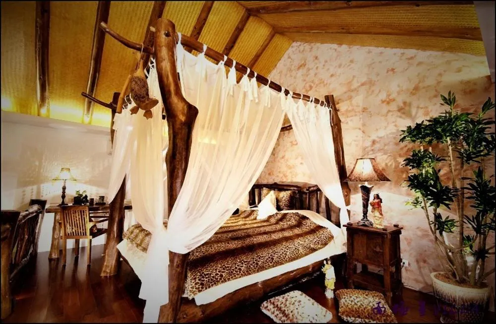 Bed in The Dew B&B 晨露庄 民宿