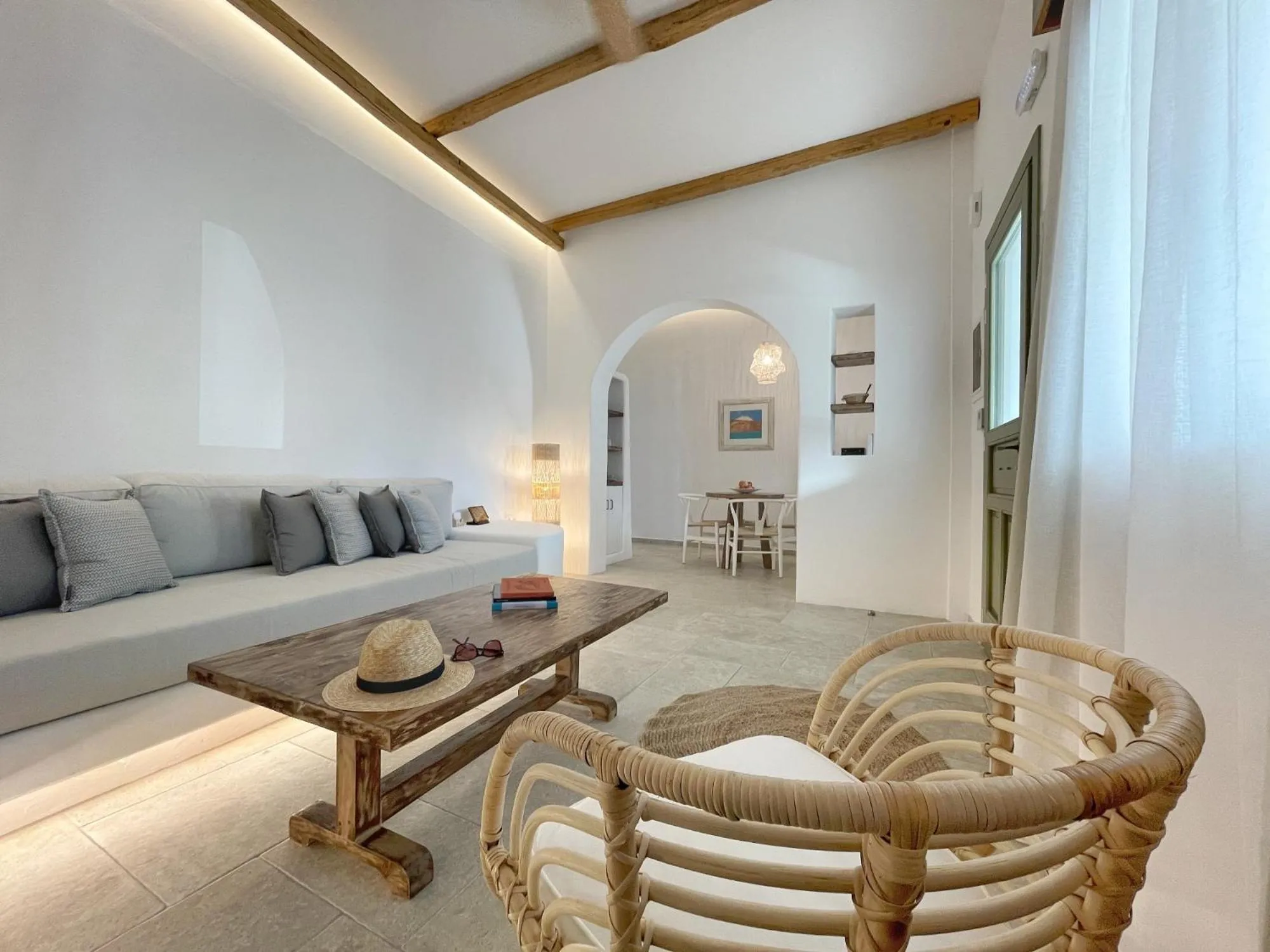 Living room in Kallichoron Art Boutique Hotel