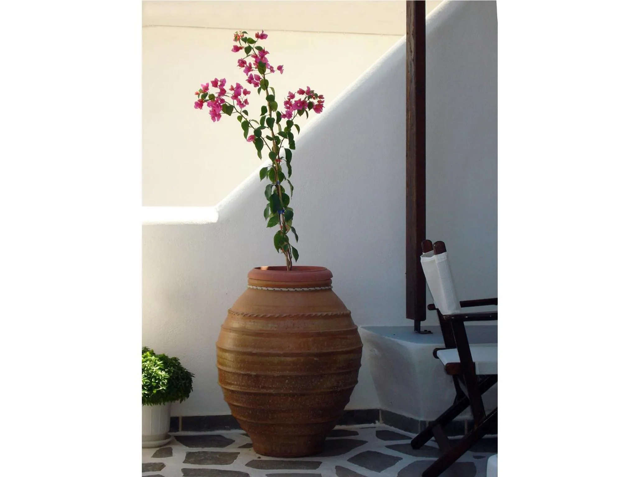 Decorative detail in Kallichoron Art Boutique Hotel