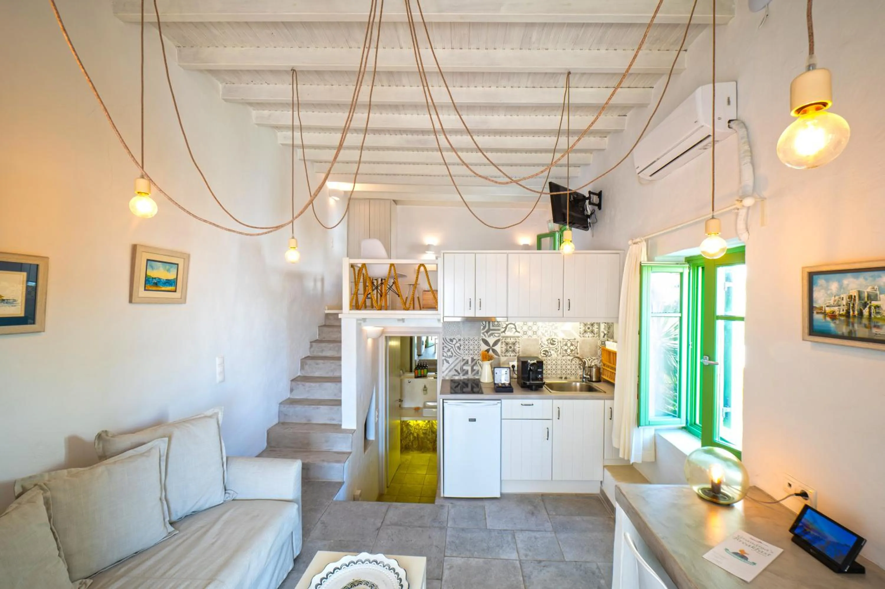 Living room in Kallichoron Art Boutique Hotel