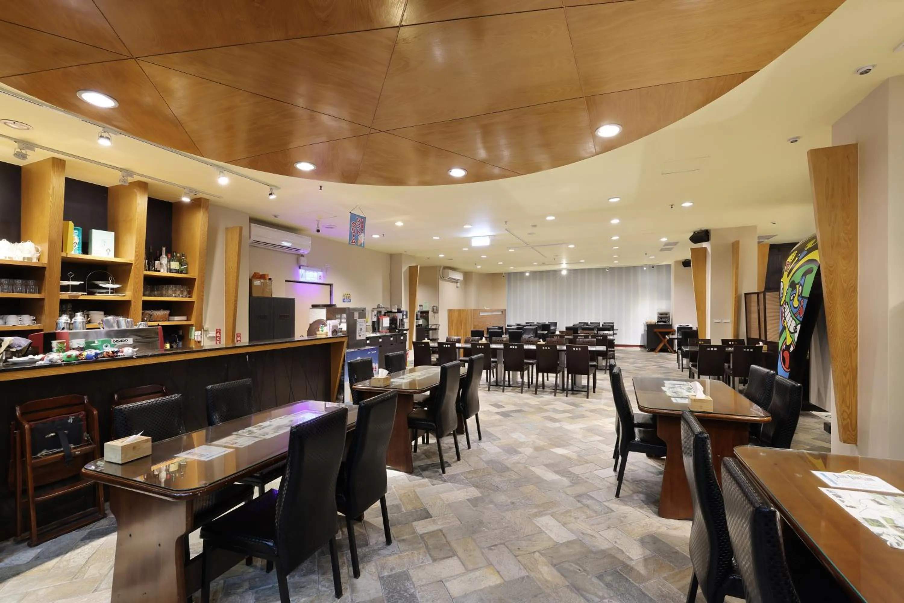 Restaurant/places to eat in Shante Hotel Shitou