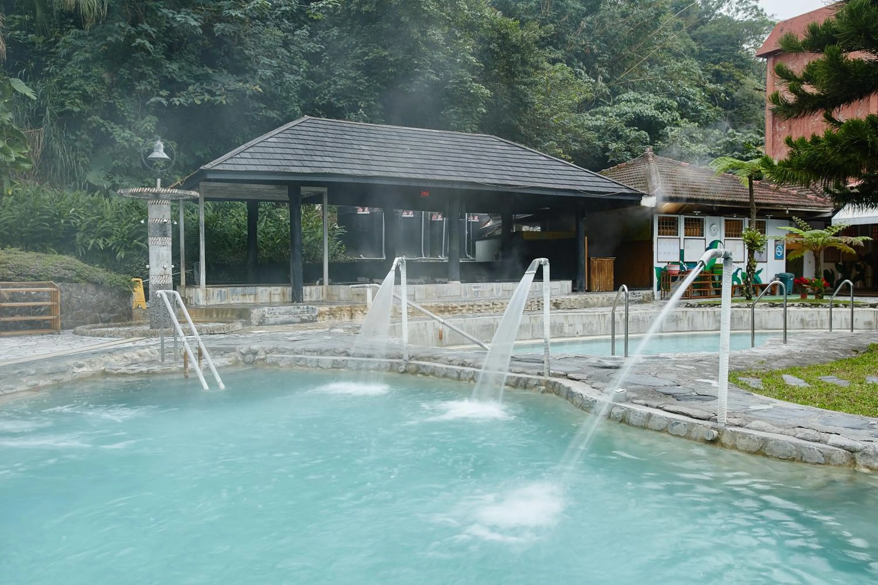 Spa and wellness centre/facilities in Rainbow Resort Hotel
