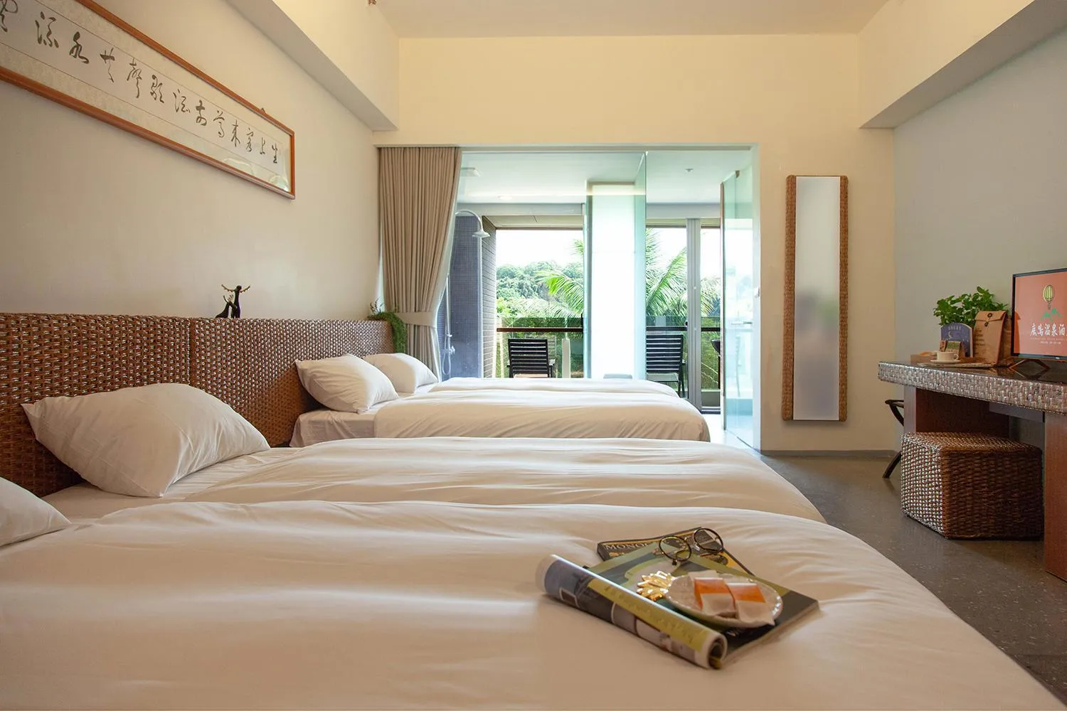 Bed in Luminous Hot Spring Resort & SPA