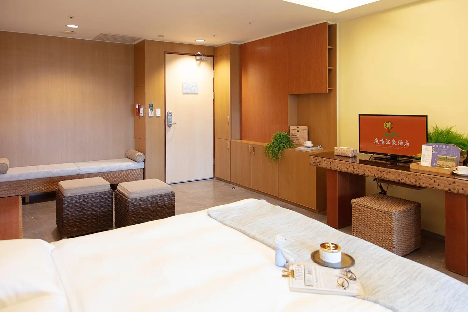 Bed in Luminous Hot Spring Resort & SPA