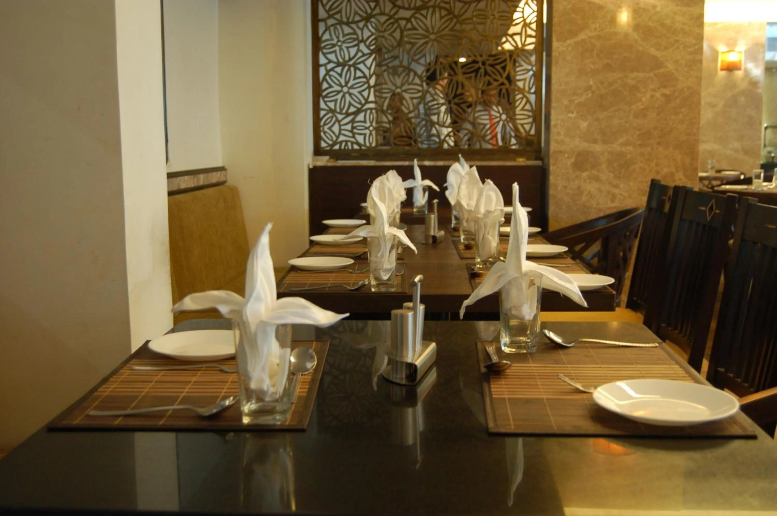 Restaurant/places to eat in The President-A Boutique Hotel