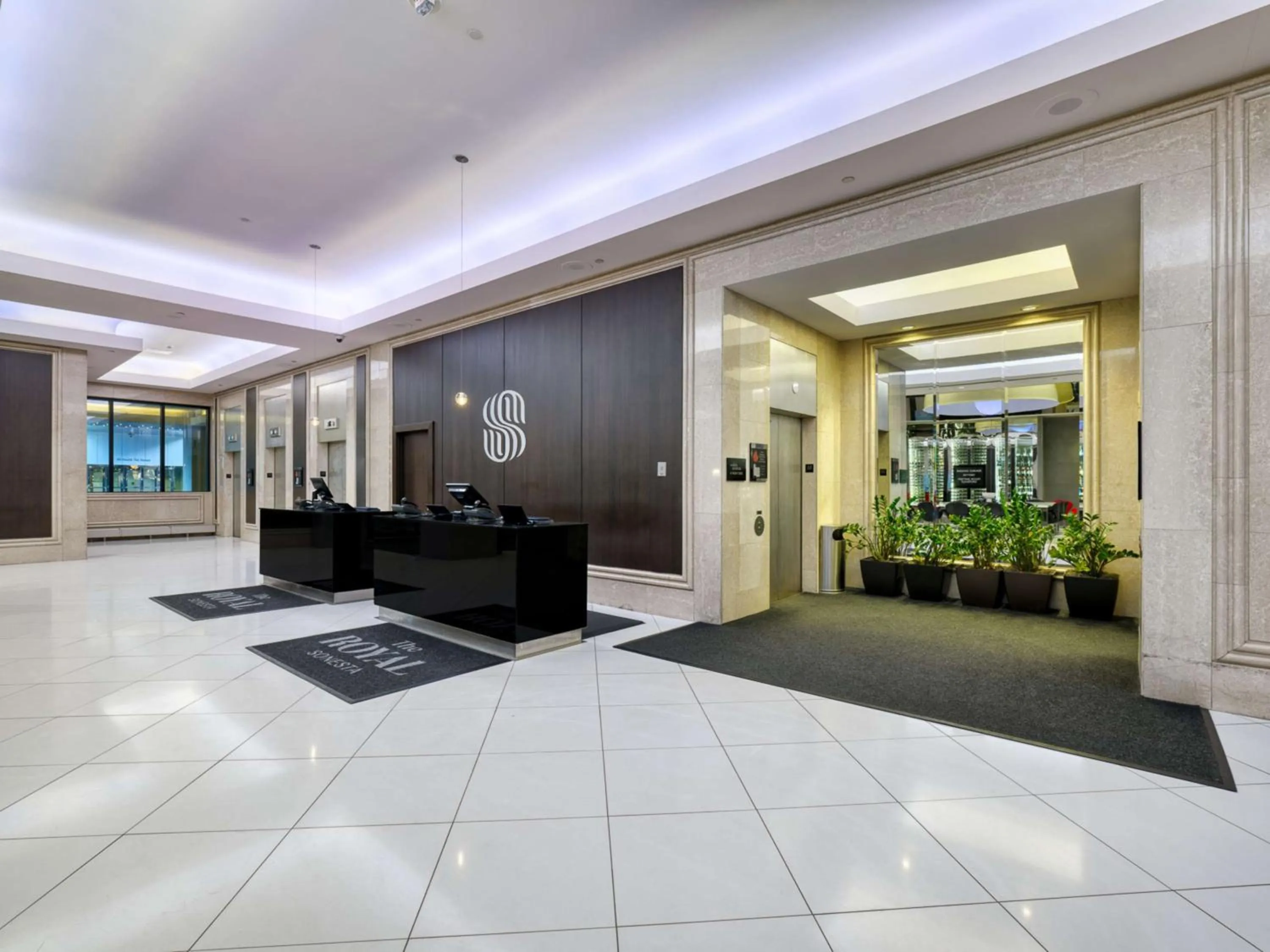 Lobby or reception in The Royal Sonesta Minneapolis Downtown