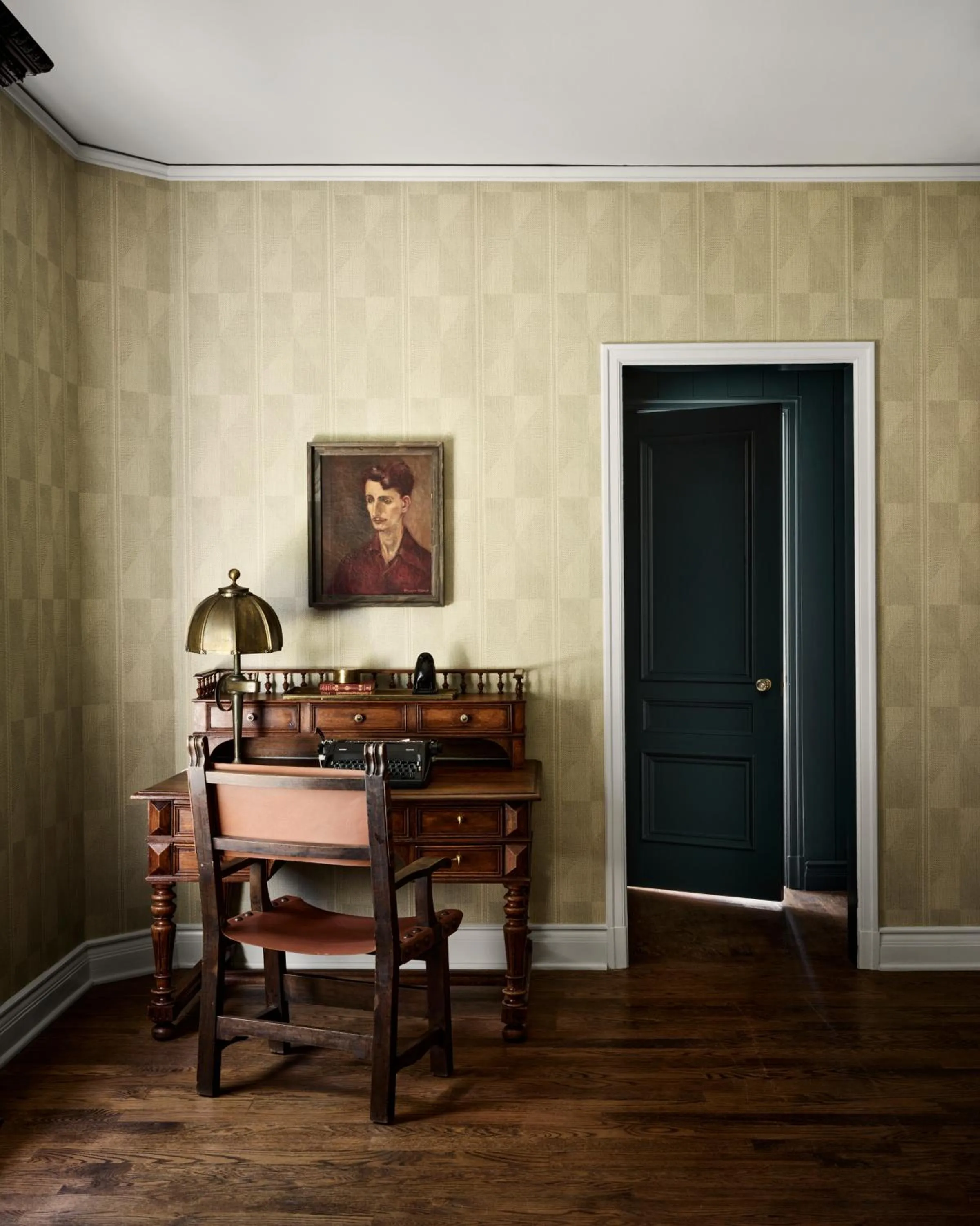Seating area in Commodore Perry Estate, Auberge Collection
