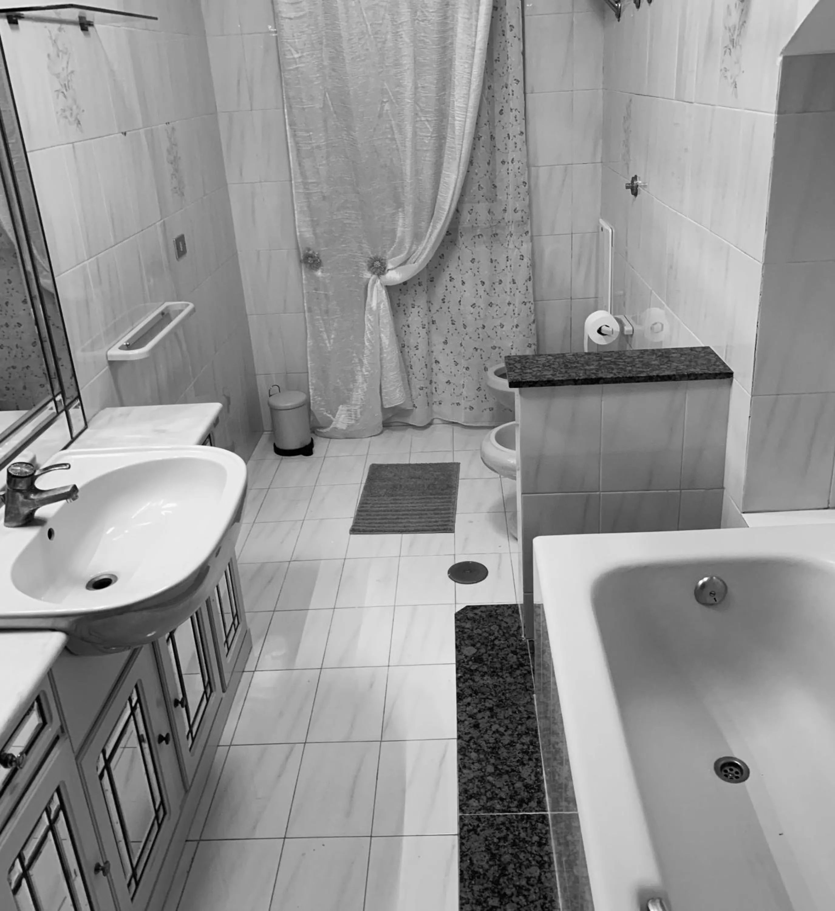 Bathroom in Hotel Del Lago